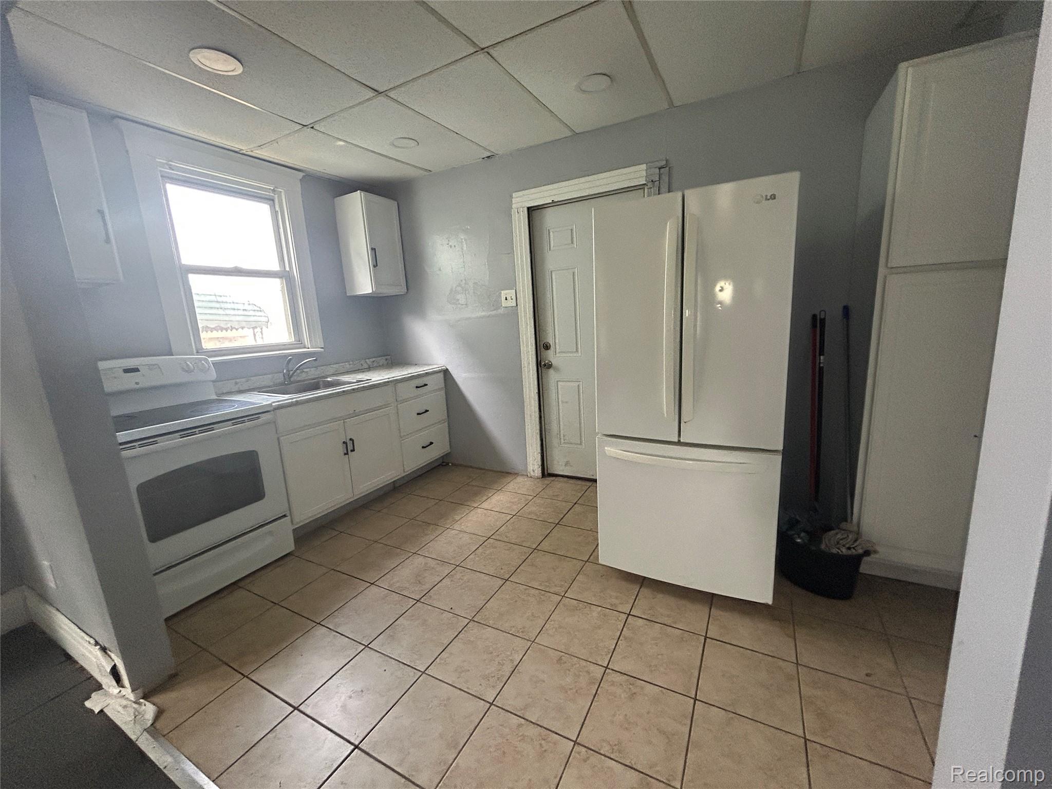 25 Orchard Street Property Photo 4