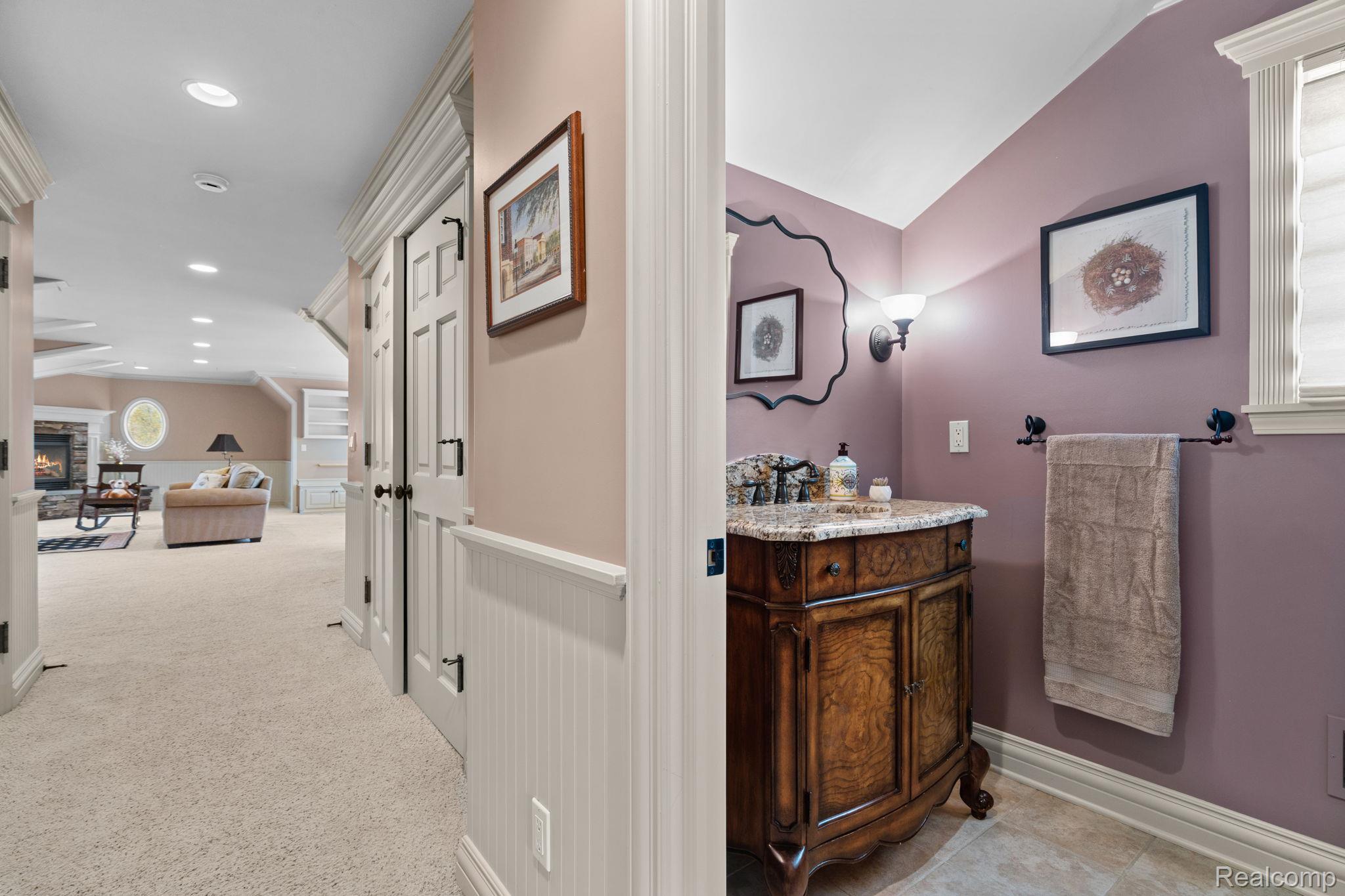 433 John R Property Photo 50