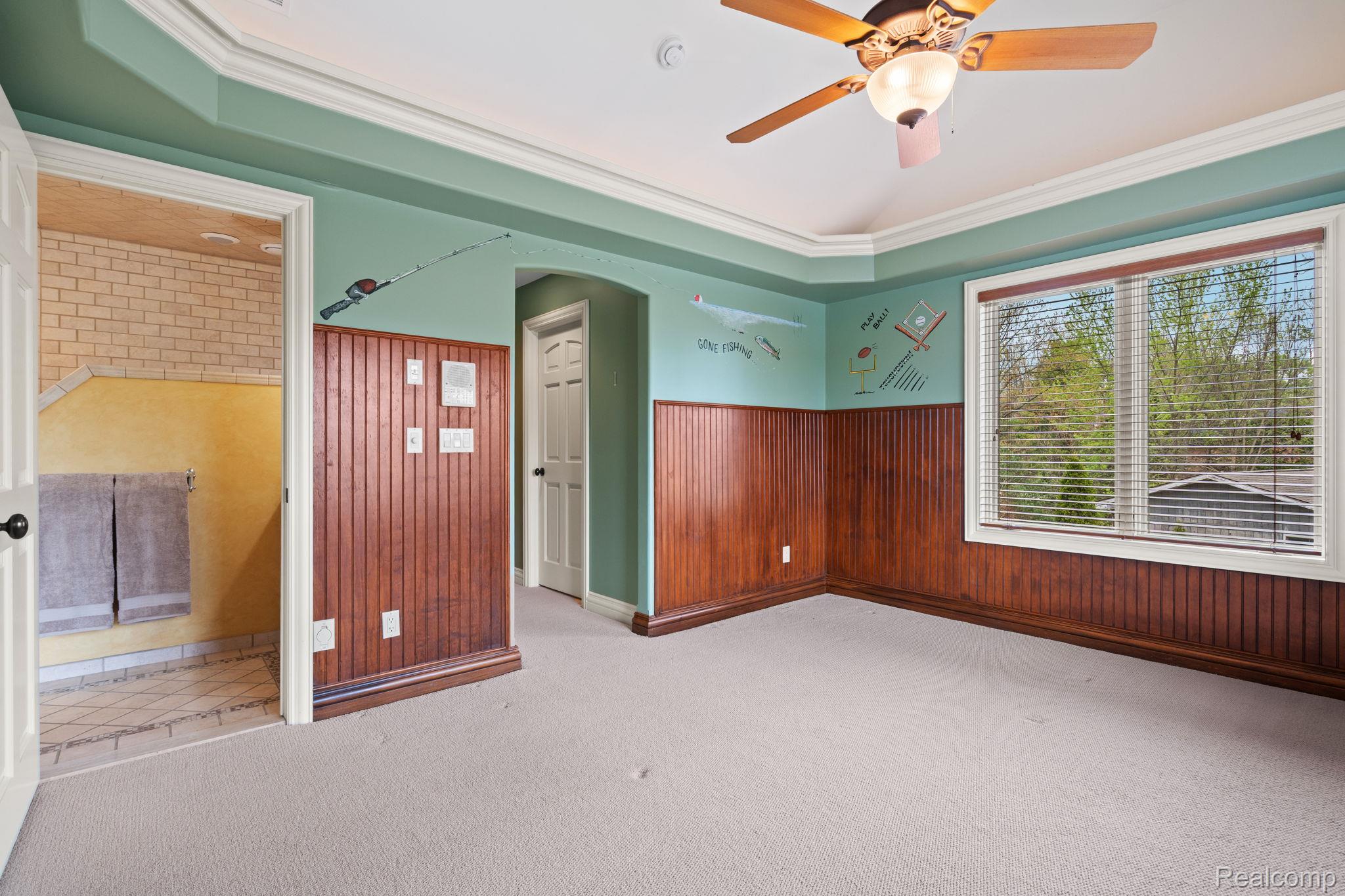 433 John R Property Photo 58