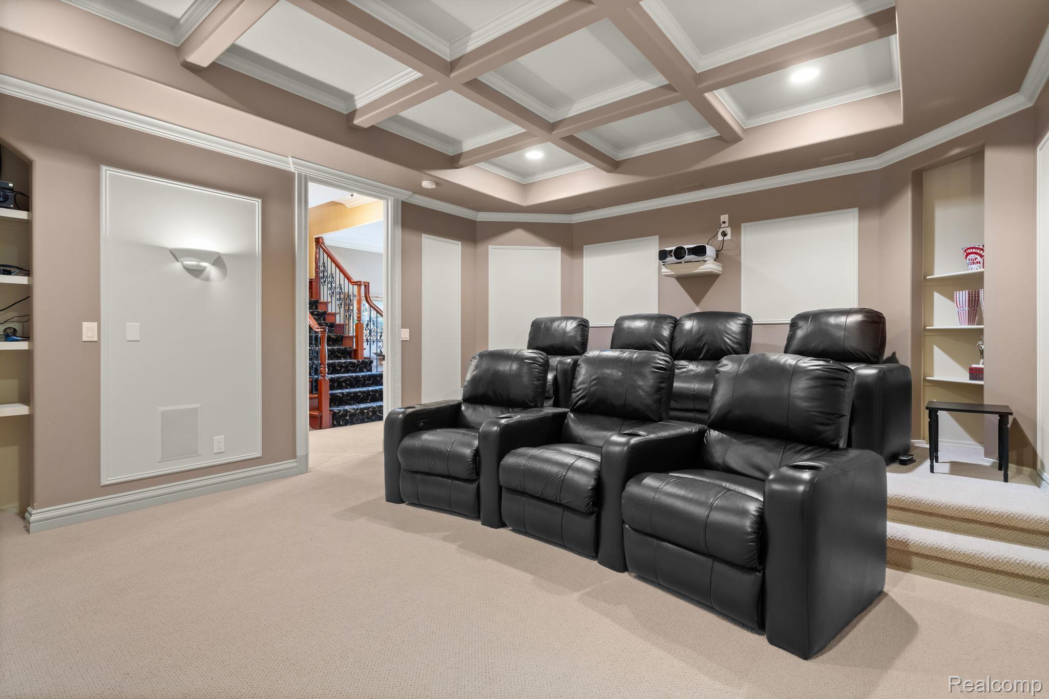 433 John R Property Photo 68