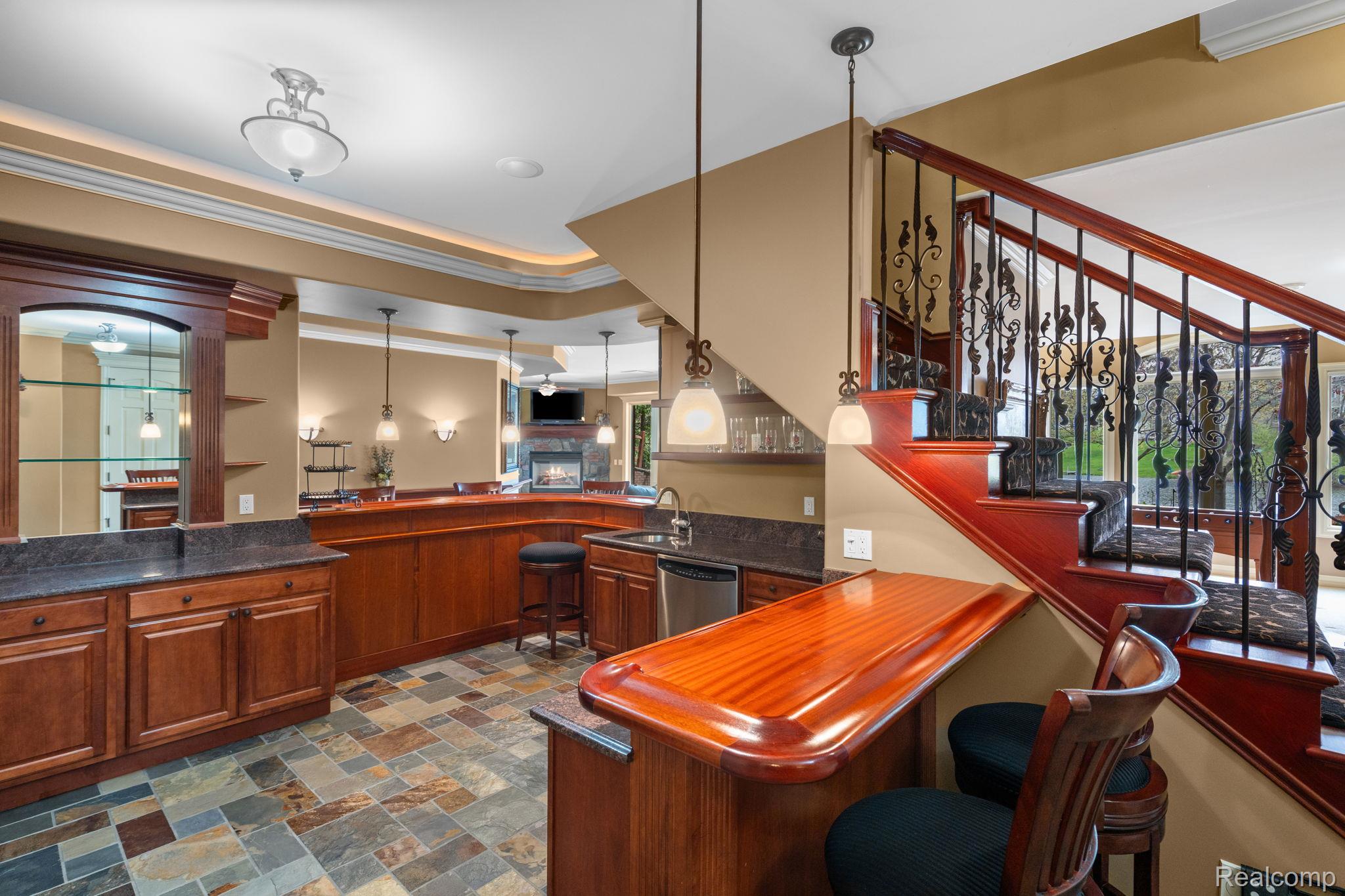 433 John R Property Photo 72