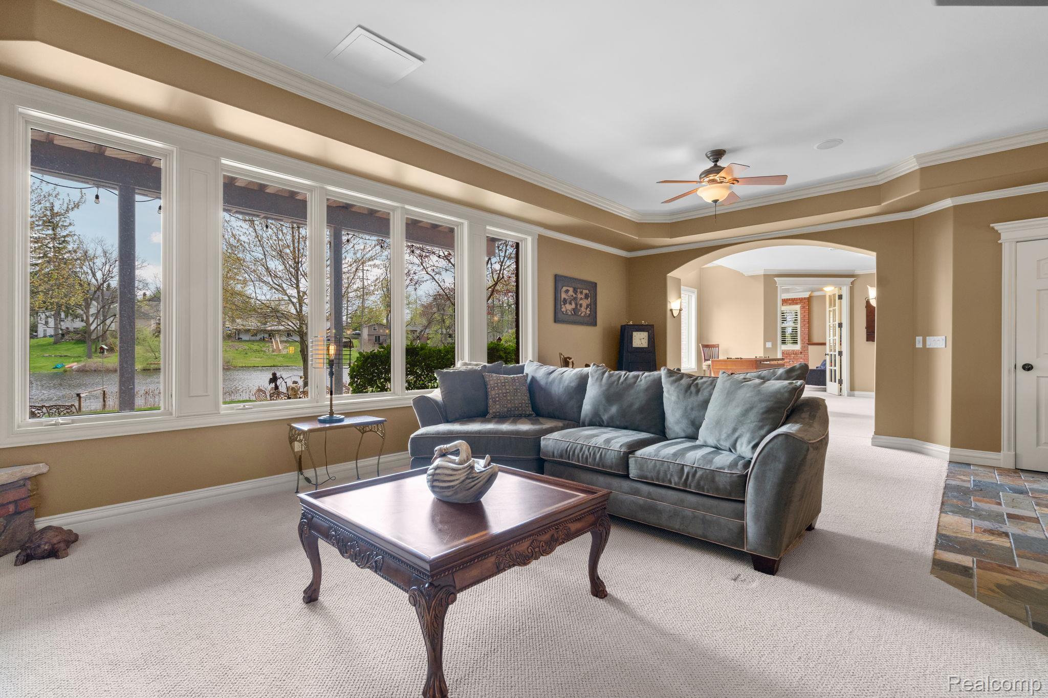 433 John R Property Photo 75