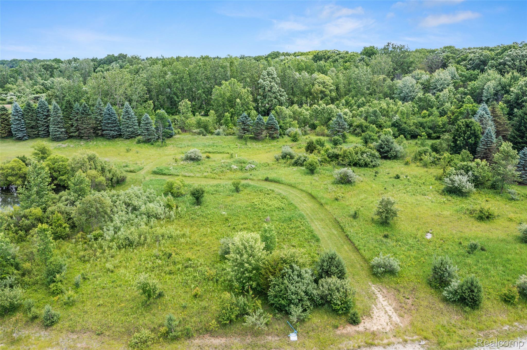 9759 Jessica J Lane Property Photo 3