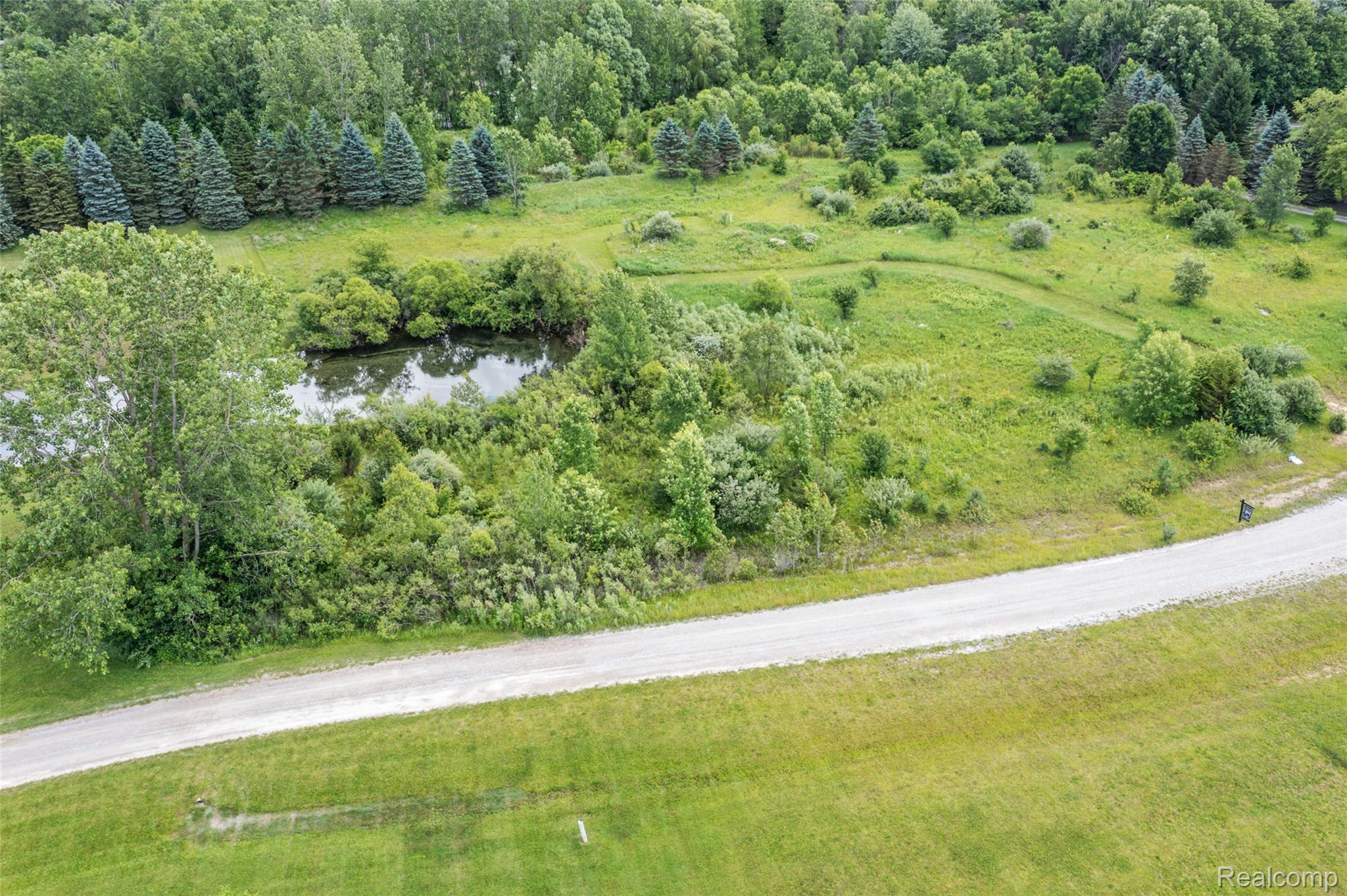 9759 Jessica J Lane Property Photo 9