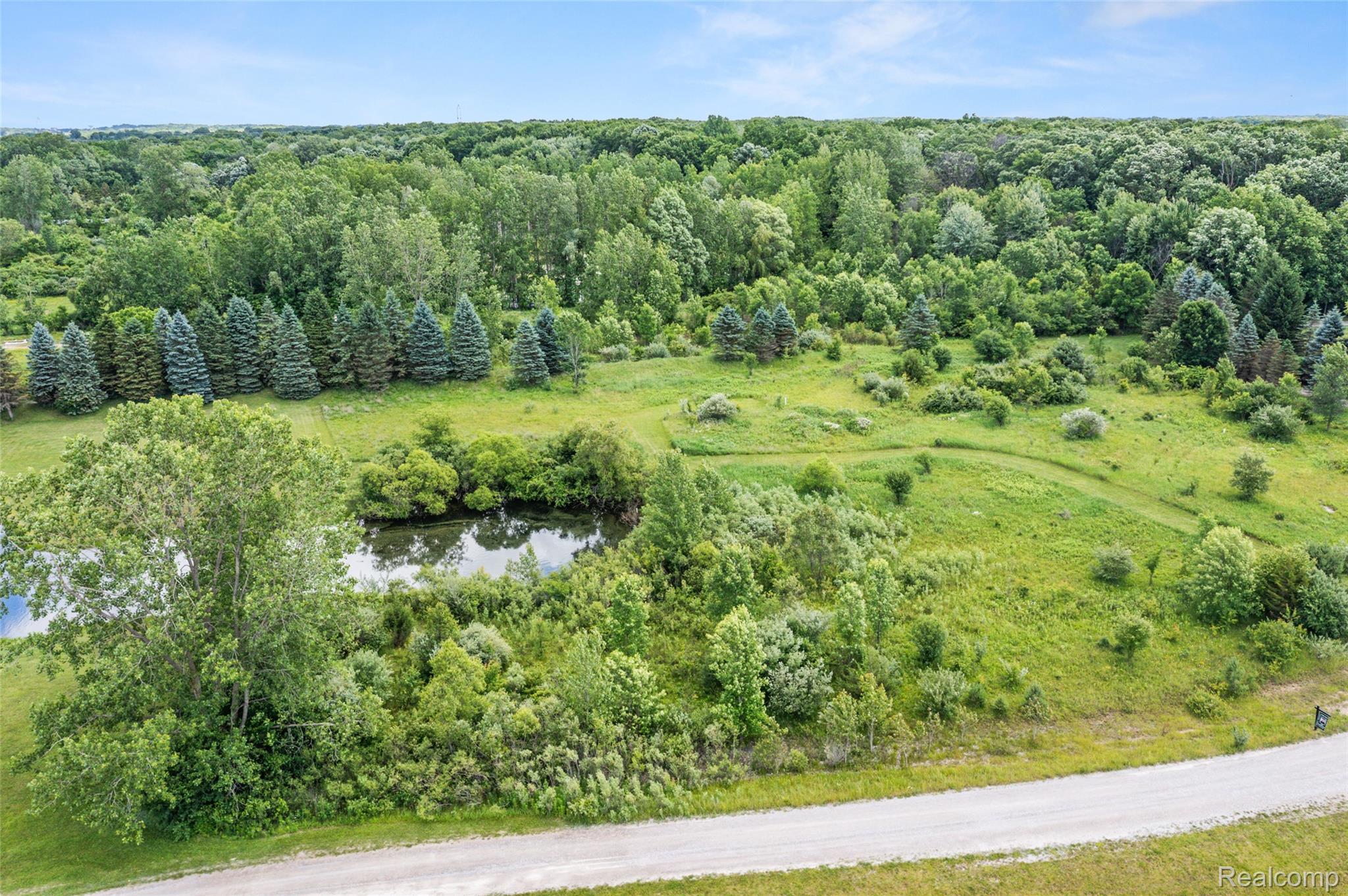 9759 Jessica J Lane Property Photo 10
