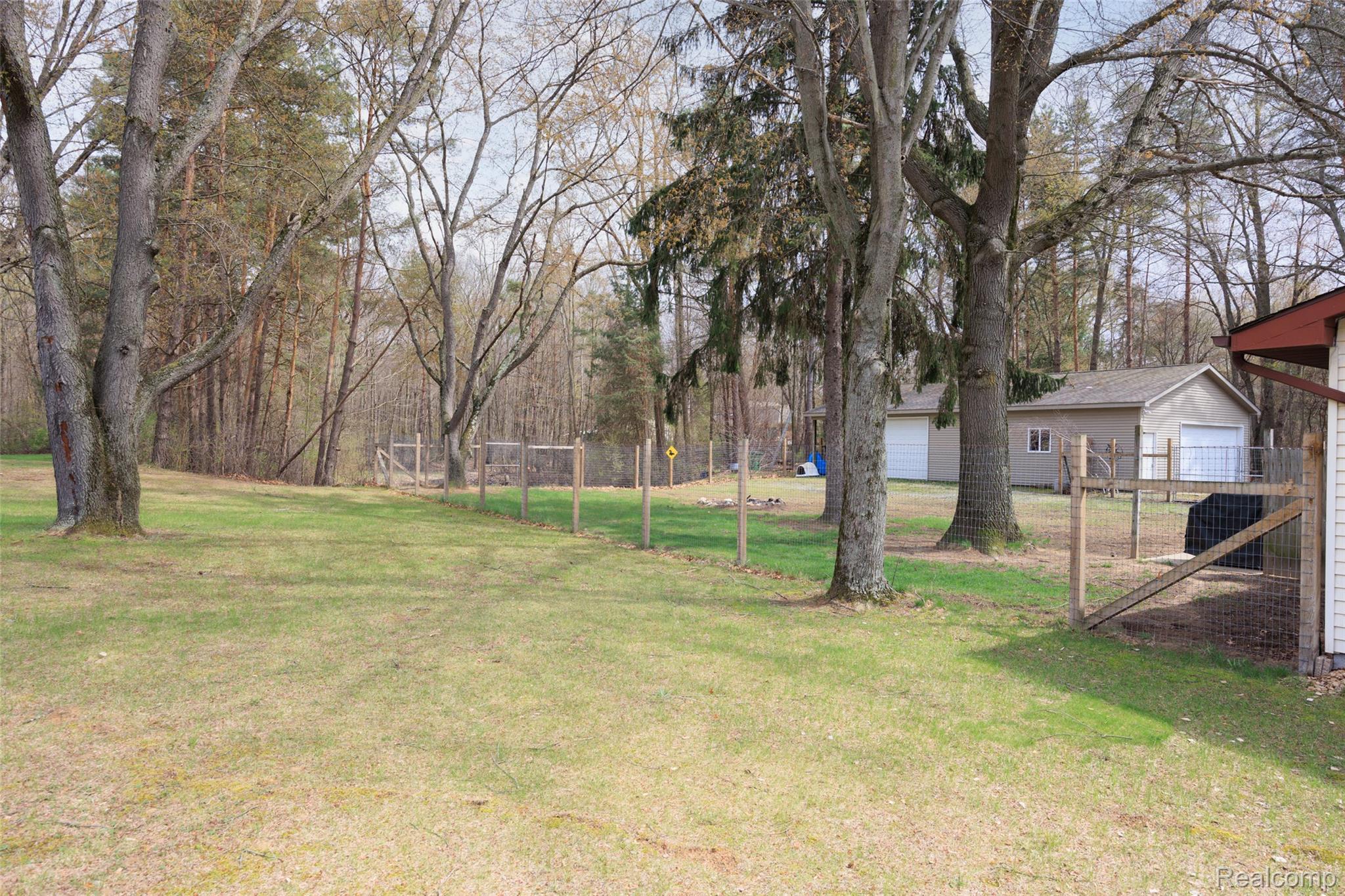 8639 Stone Road Property Photo 18