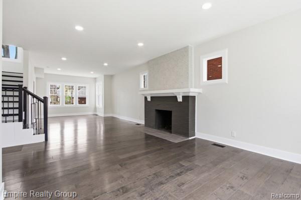 1451 Edison Street Property Photo 5