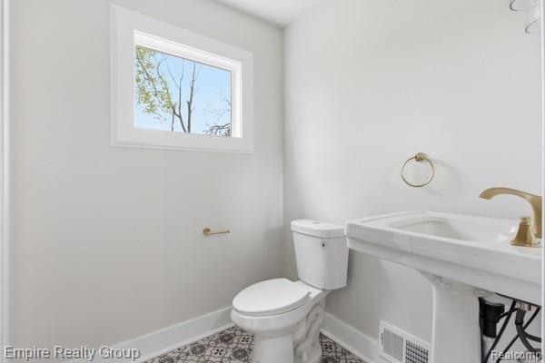 1451 Edison Street Property Photo 35