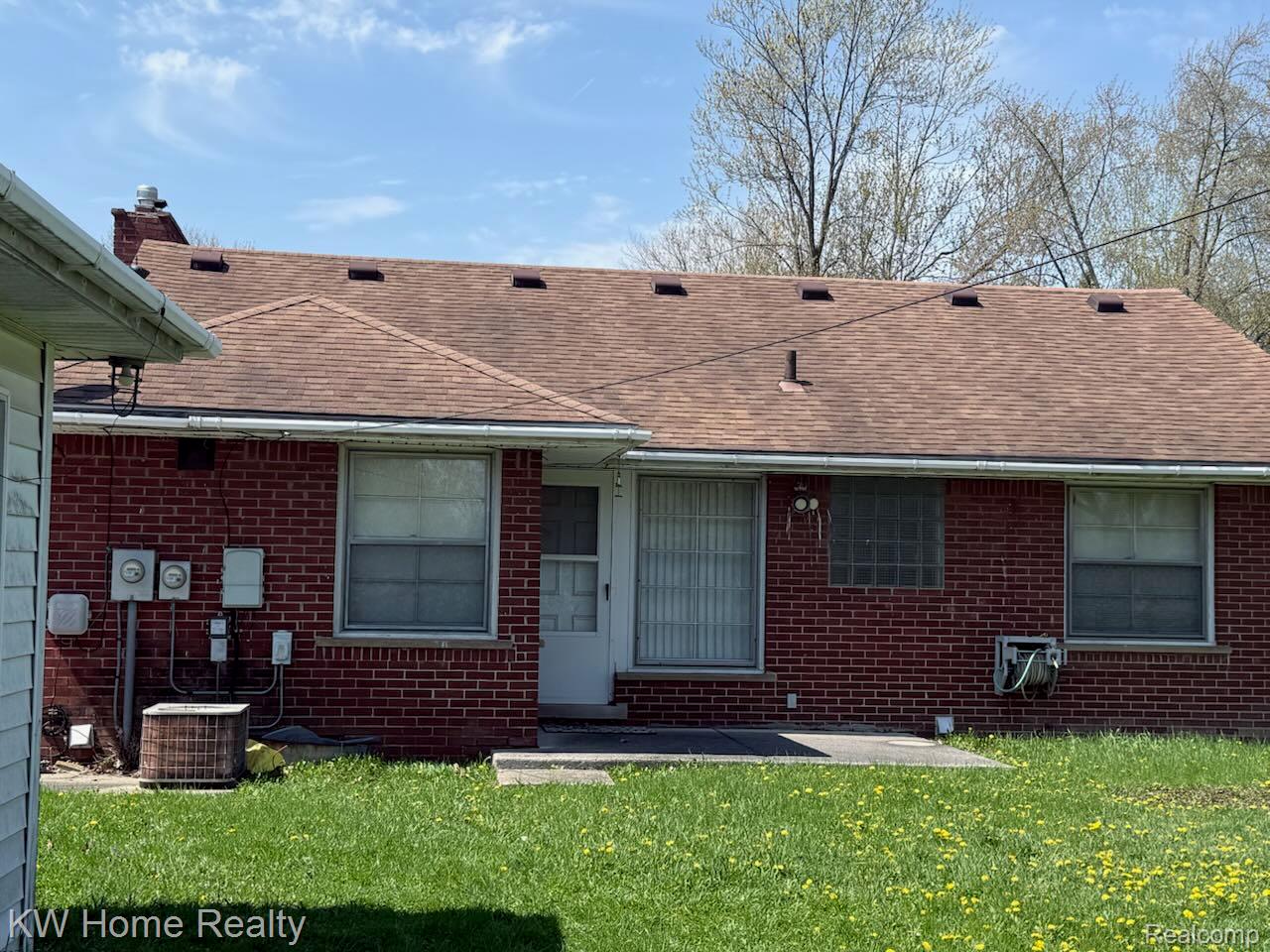 29316 Southgate Drive Property Photo 5