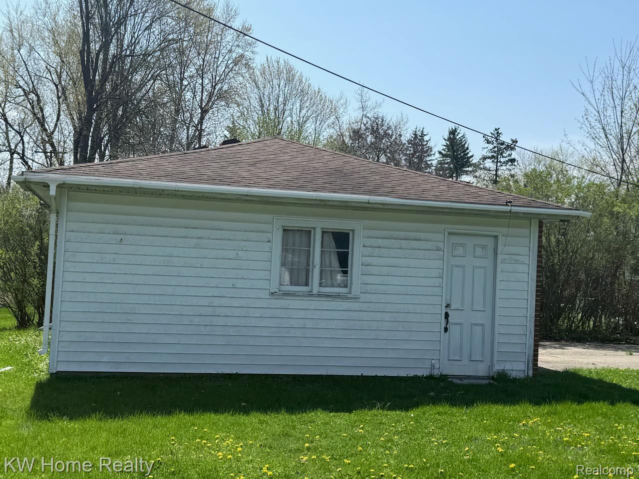29316 Southgate Drive Property Photo 6