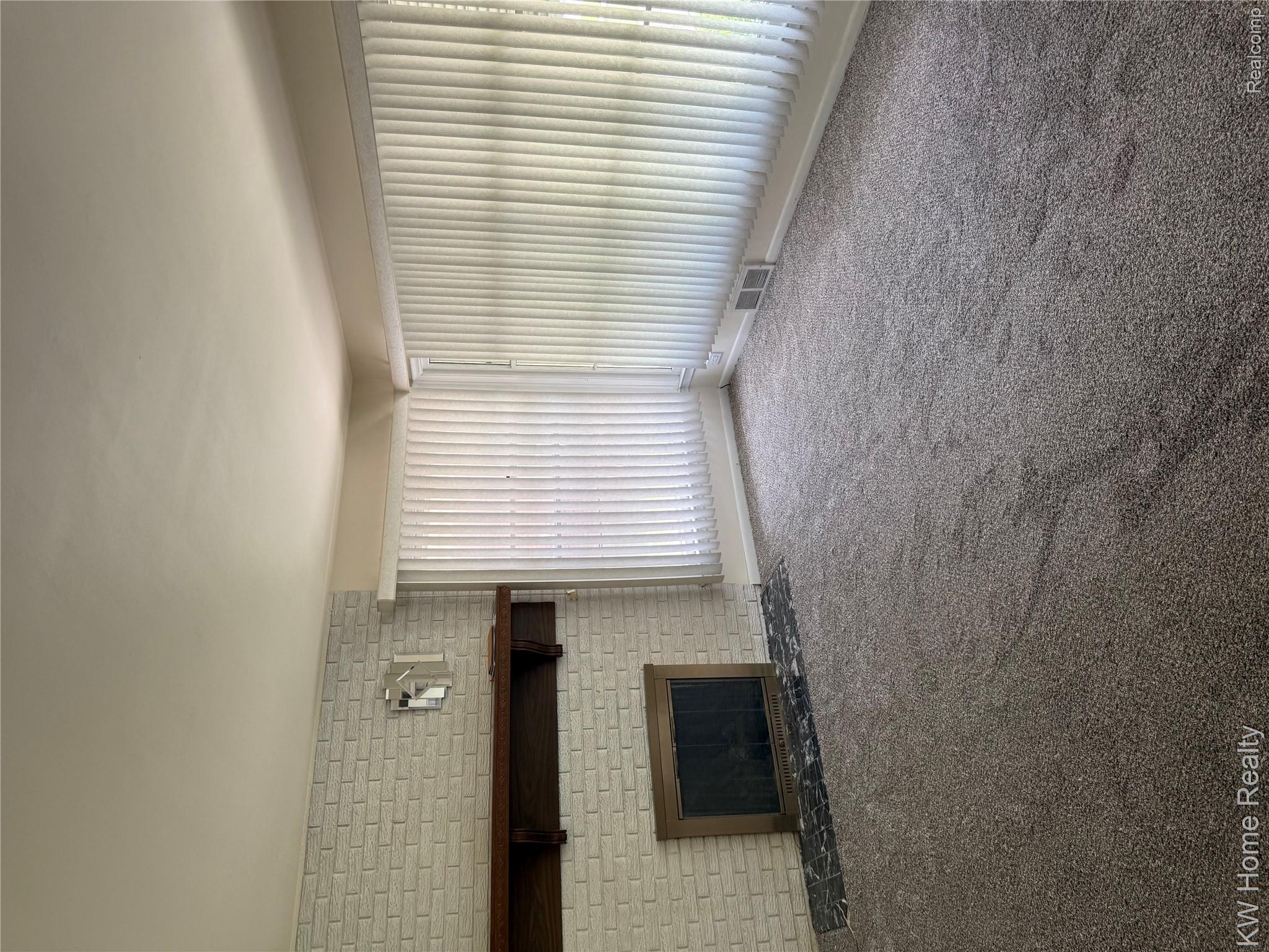 29316 Southgate Drive Property Photo 14