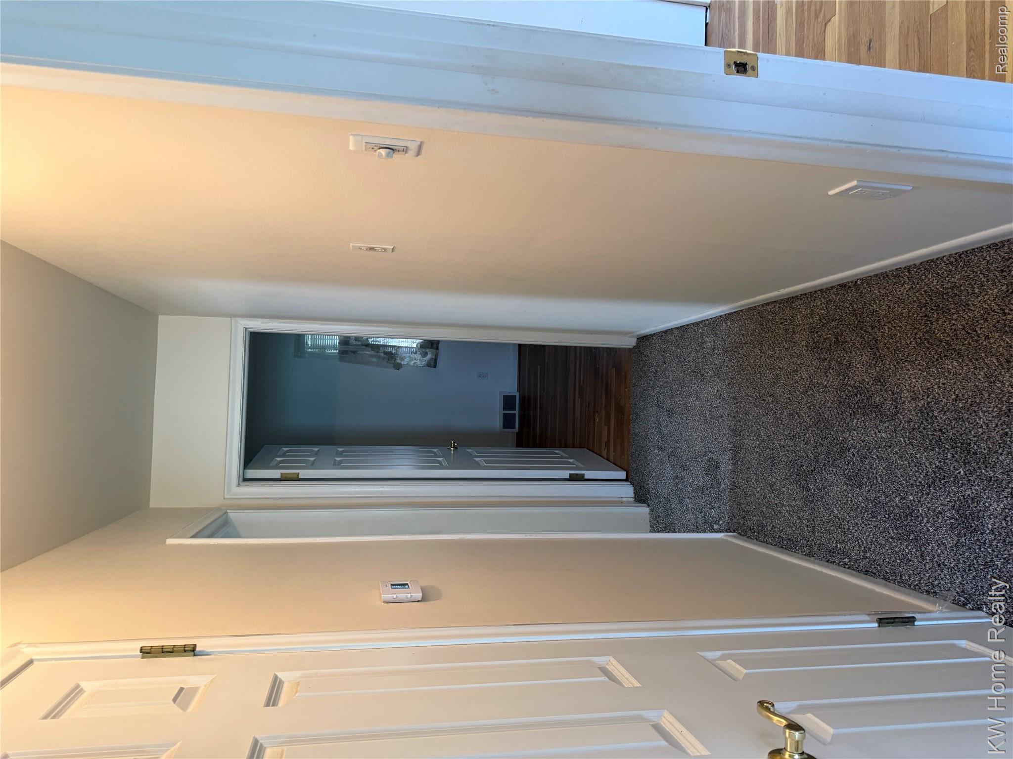 29316 Southgate Drive Property Photo 16