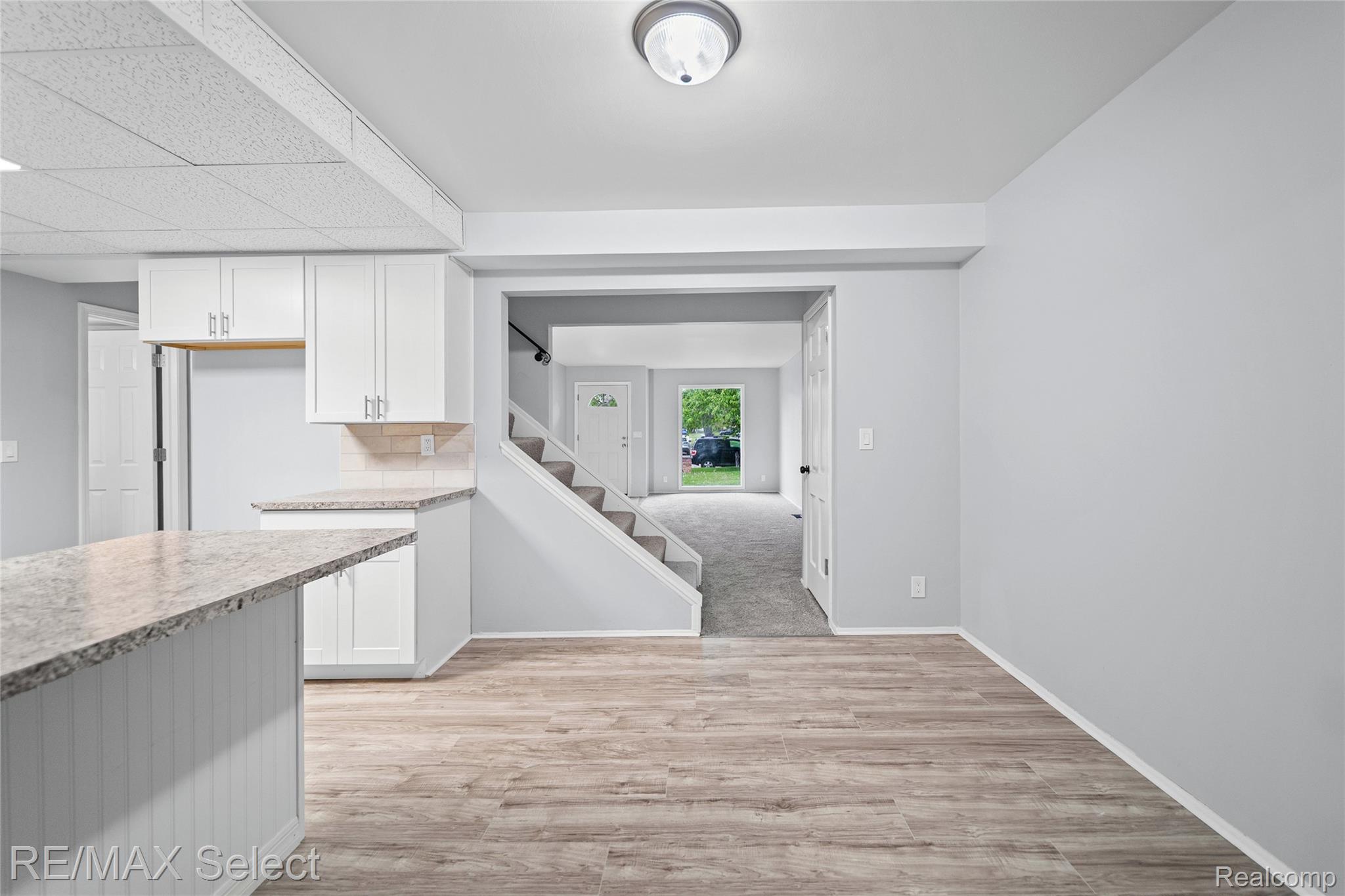 4020 Park Forest Drive Drive Property Photo 7