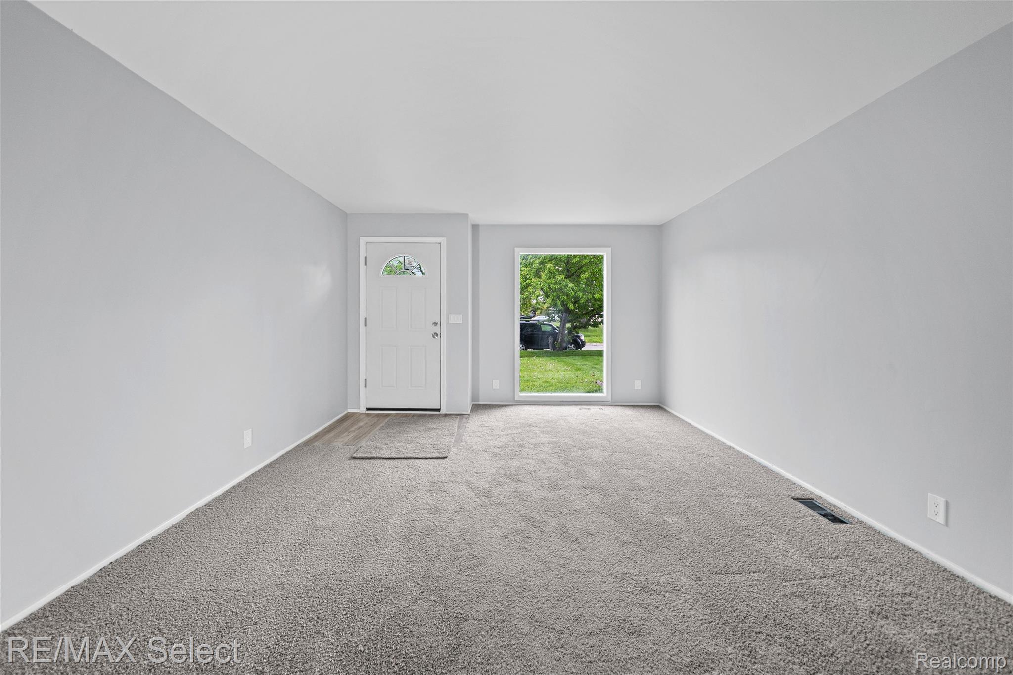 4020 Park Forest Drive Drive Property Photo 9