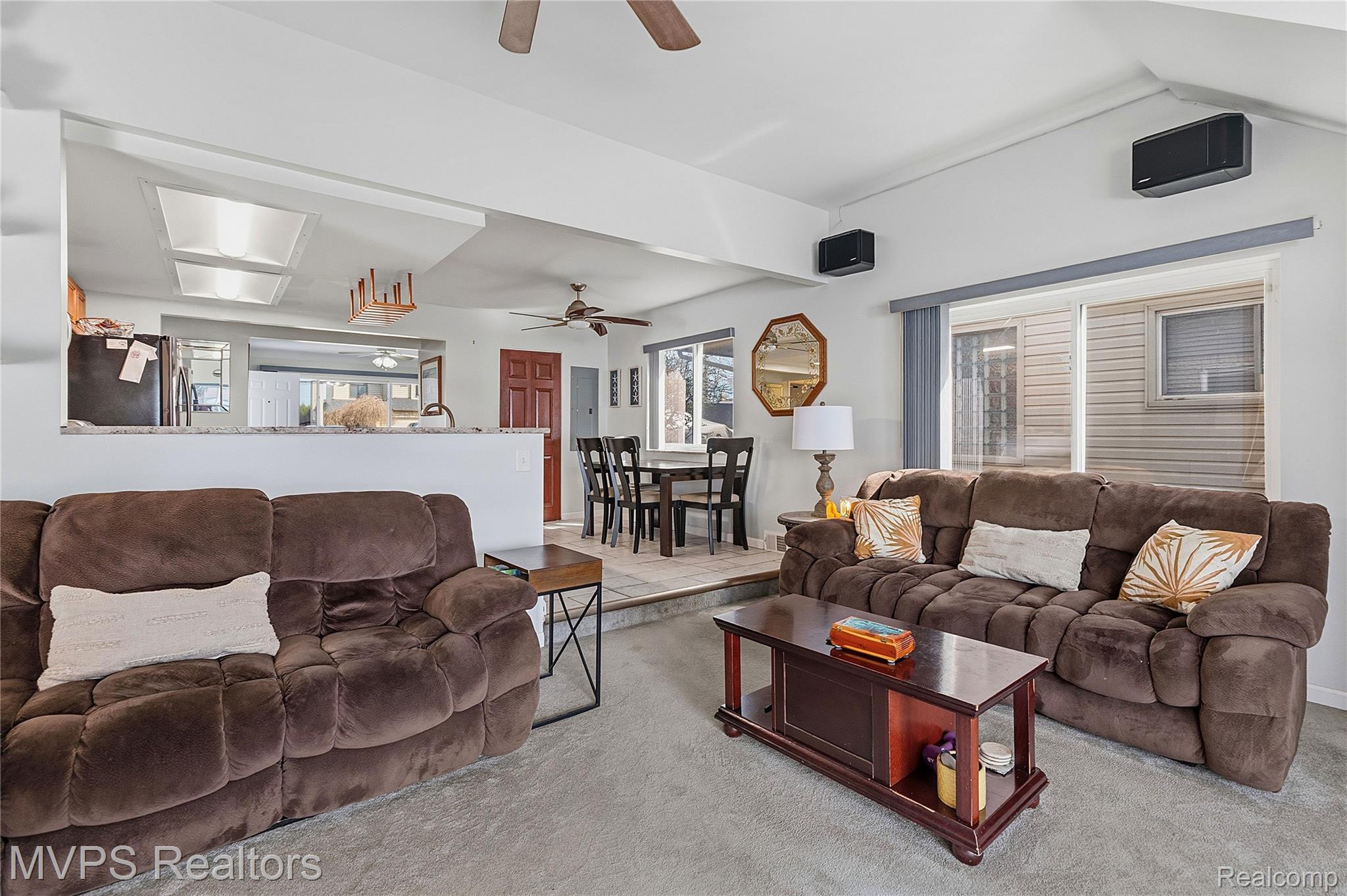 39415 E Archer Drive Property Photo 9