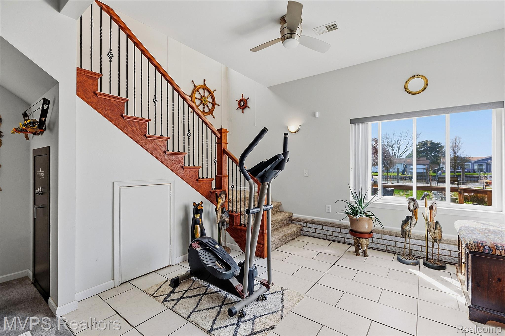 39415 E Archer Drive Property Photo 11