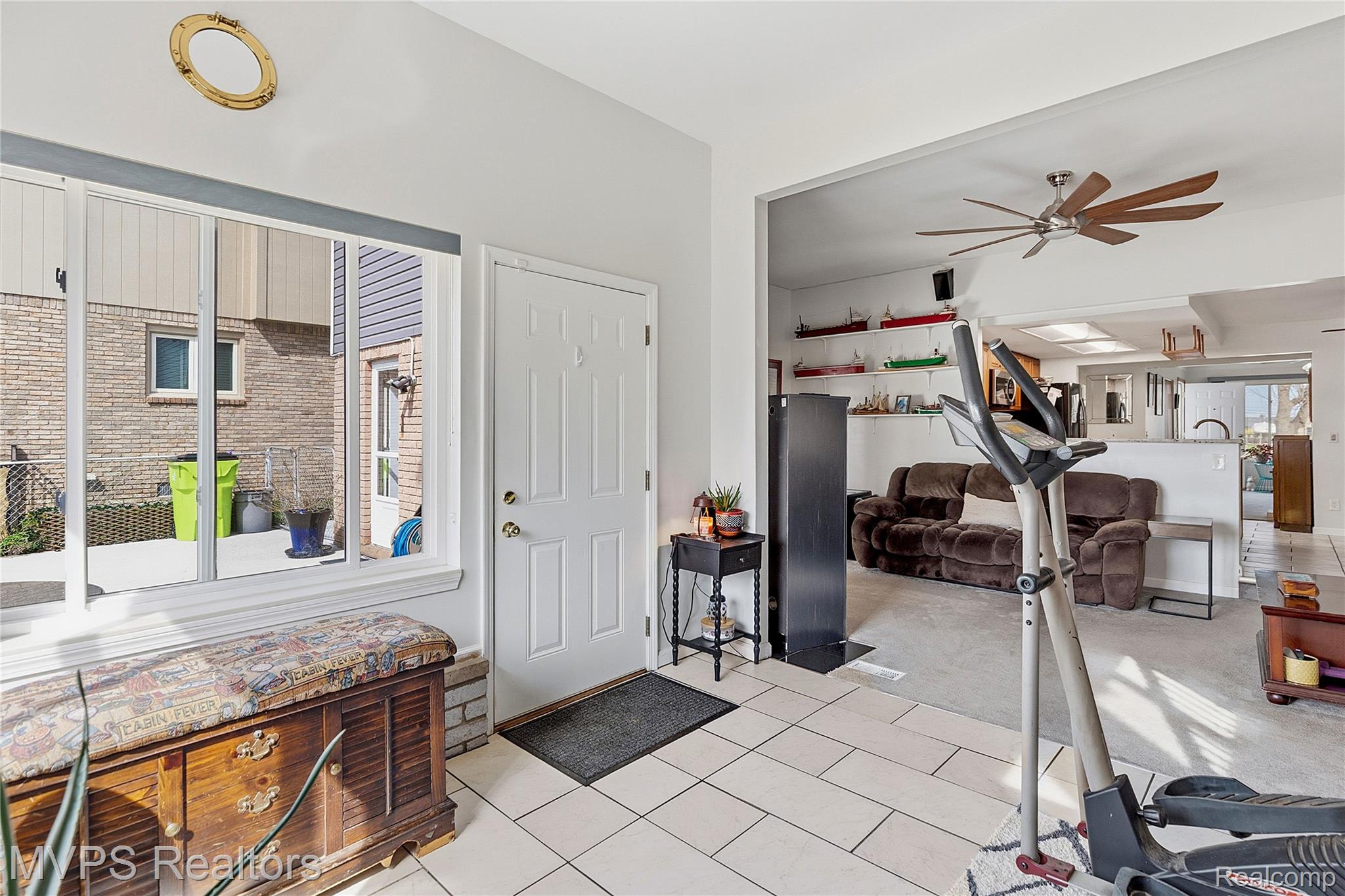 39415 E Archer Drive Property Photo 12