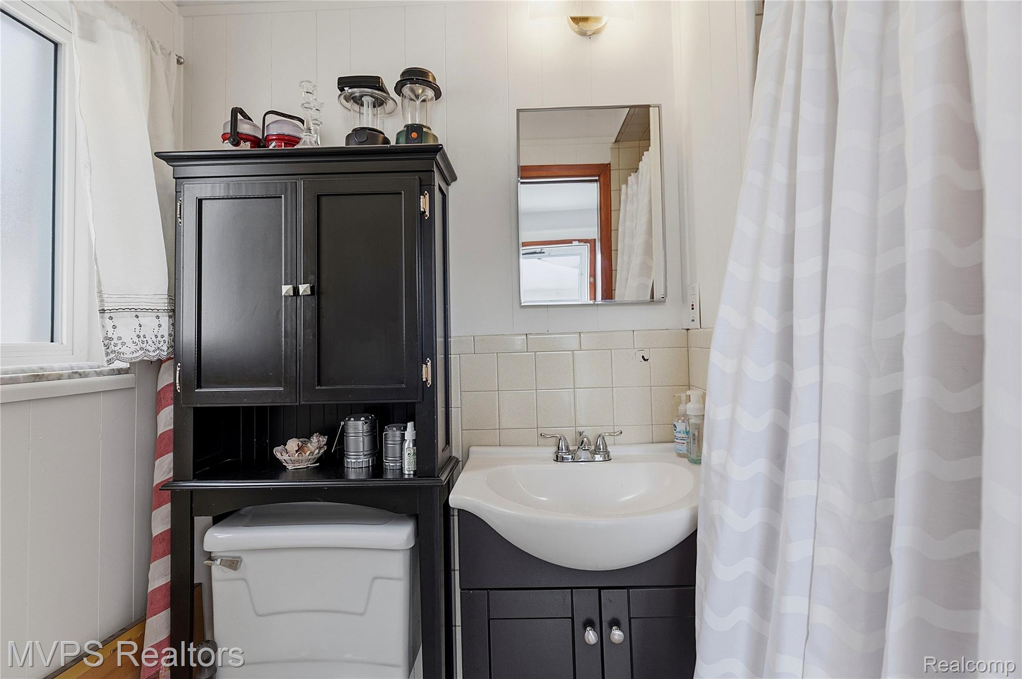 39415 E Archer Drive Property Photo 14
