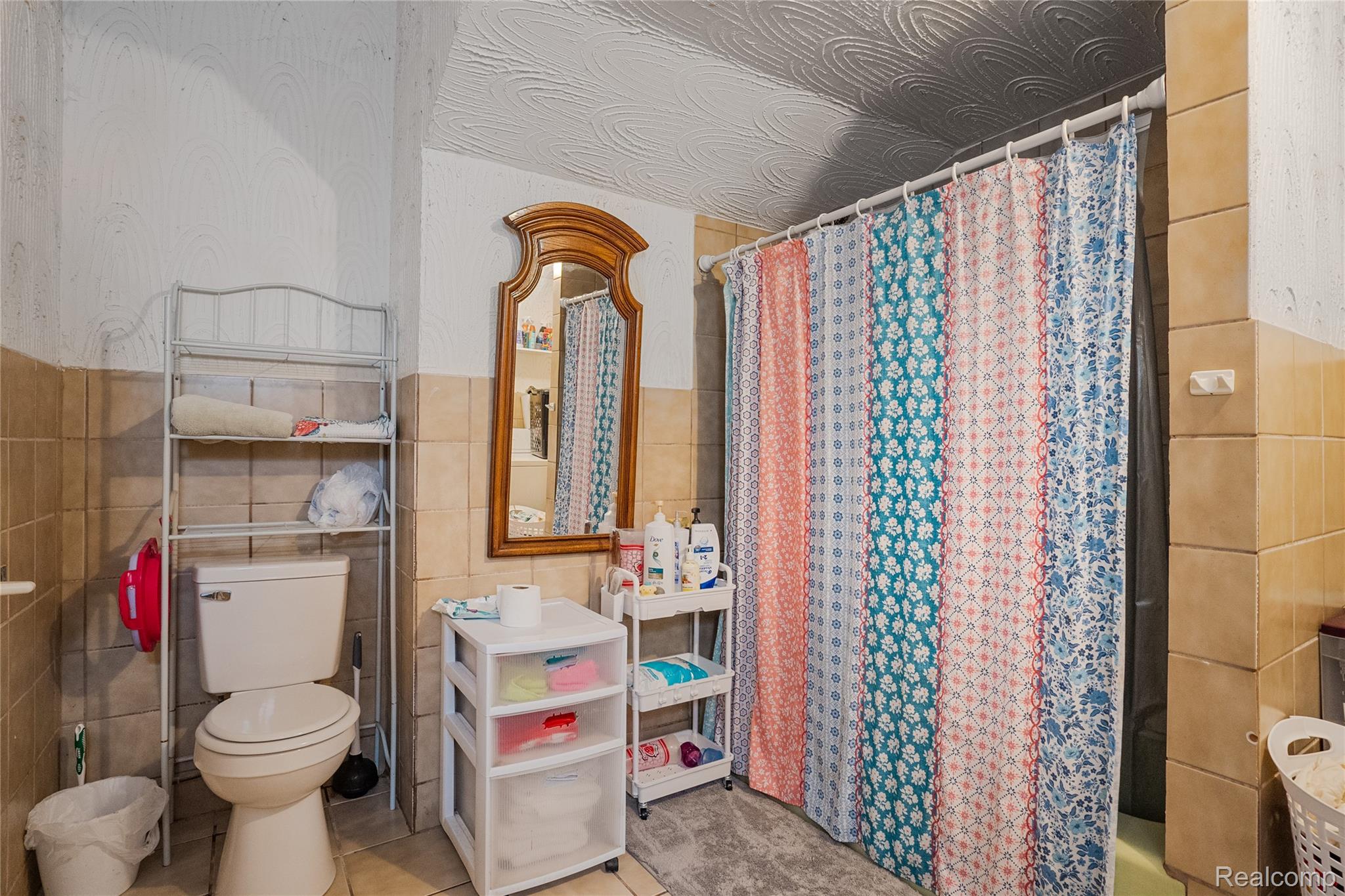 2422 Commor Street Property Photo 14