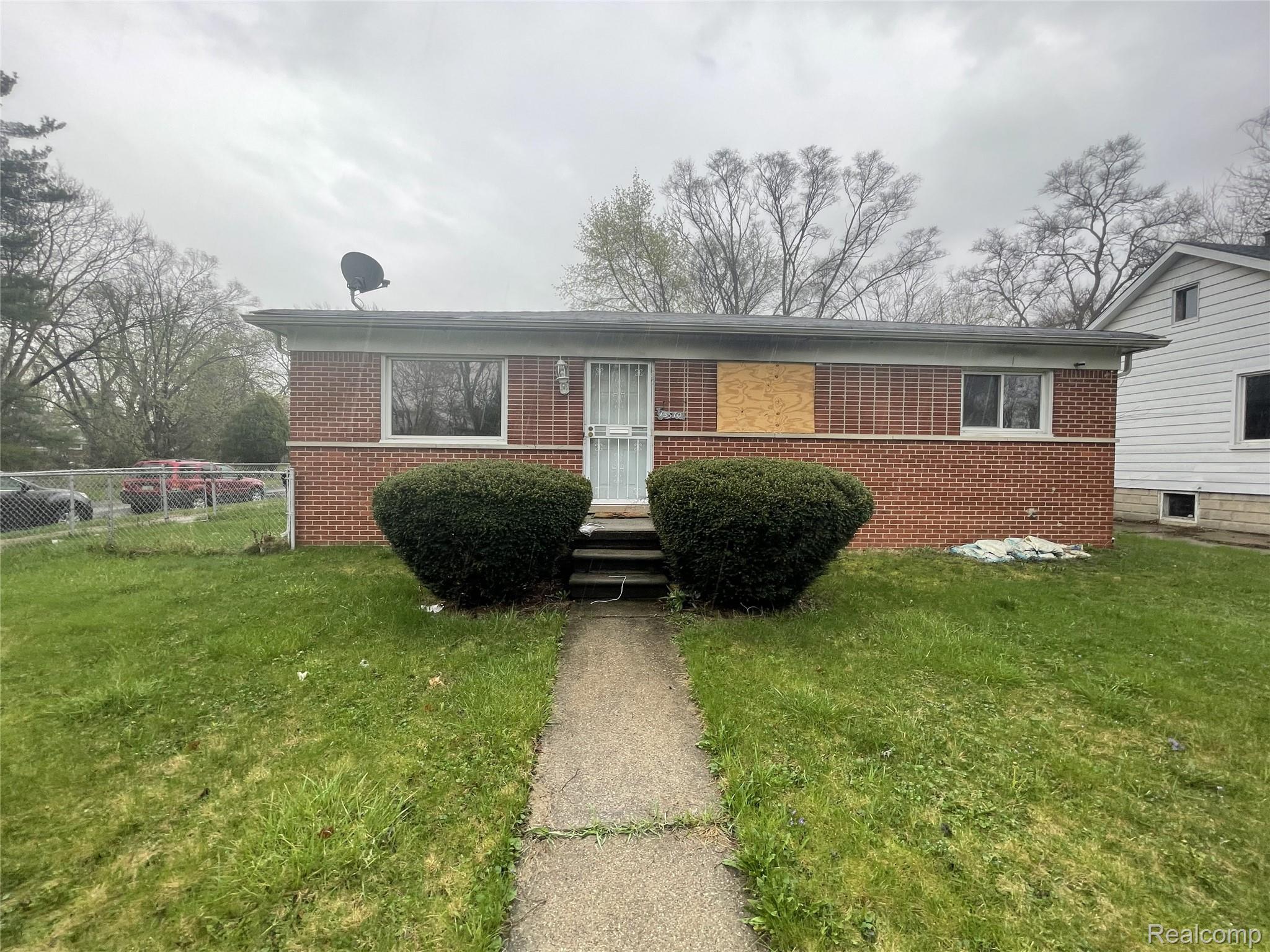 15510 Faircrest Street Property Photo 1