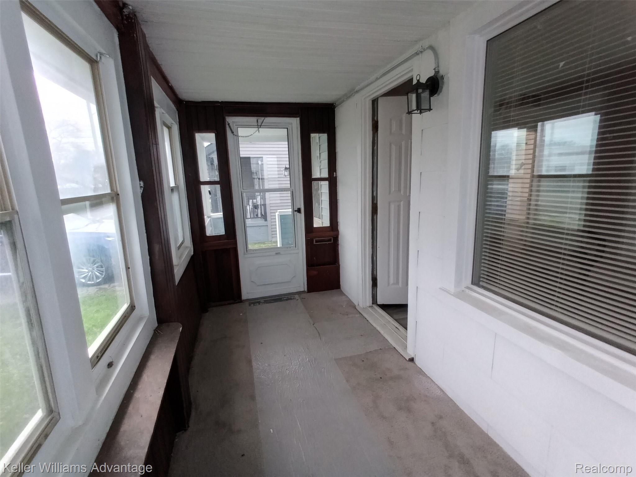 15345 Sumner Property Photo 5