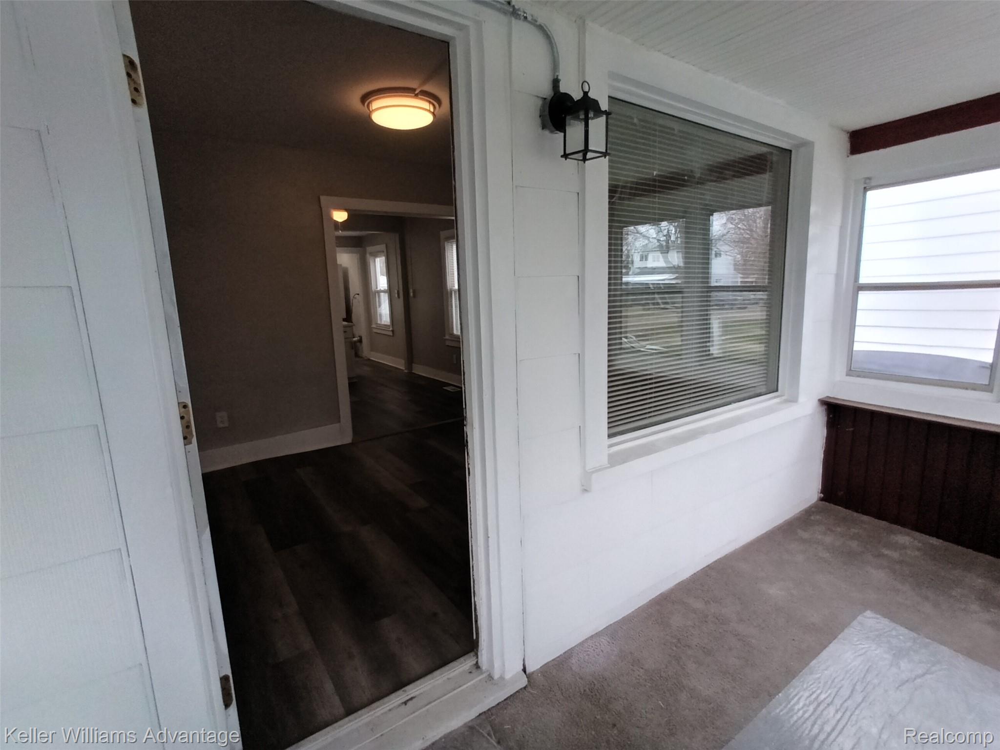 15345 Sumner Property Photo 6