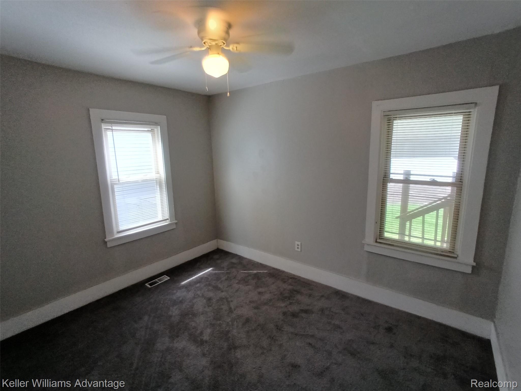15345 Sumner Property Photo 14
