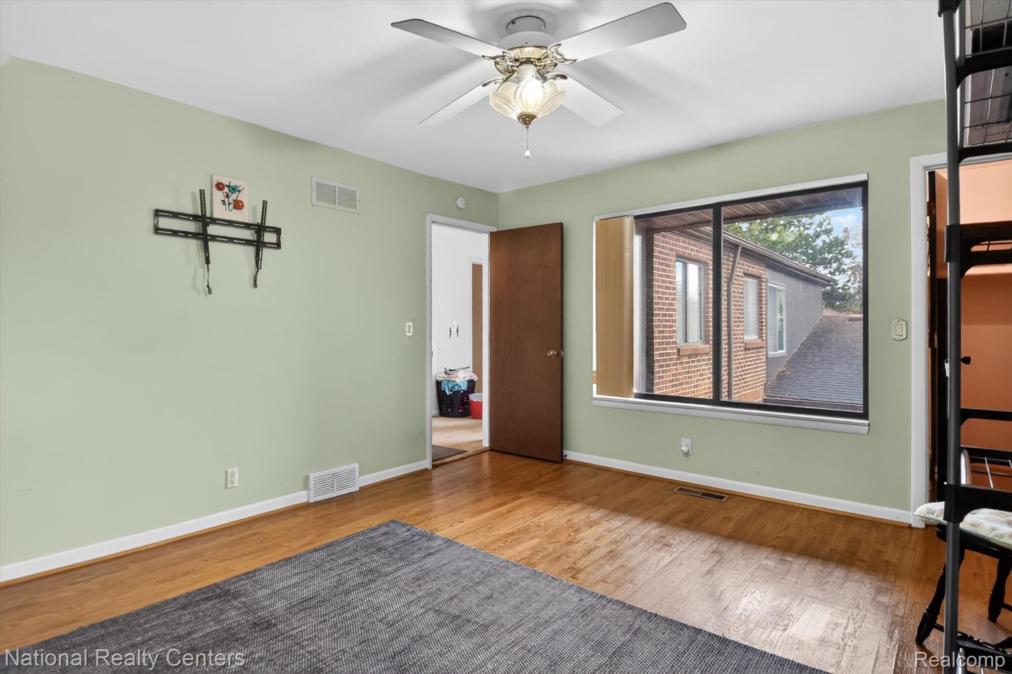3124 Lindenwood Drive Property Photo 22