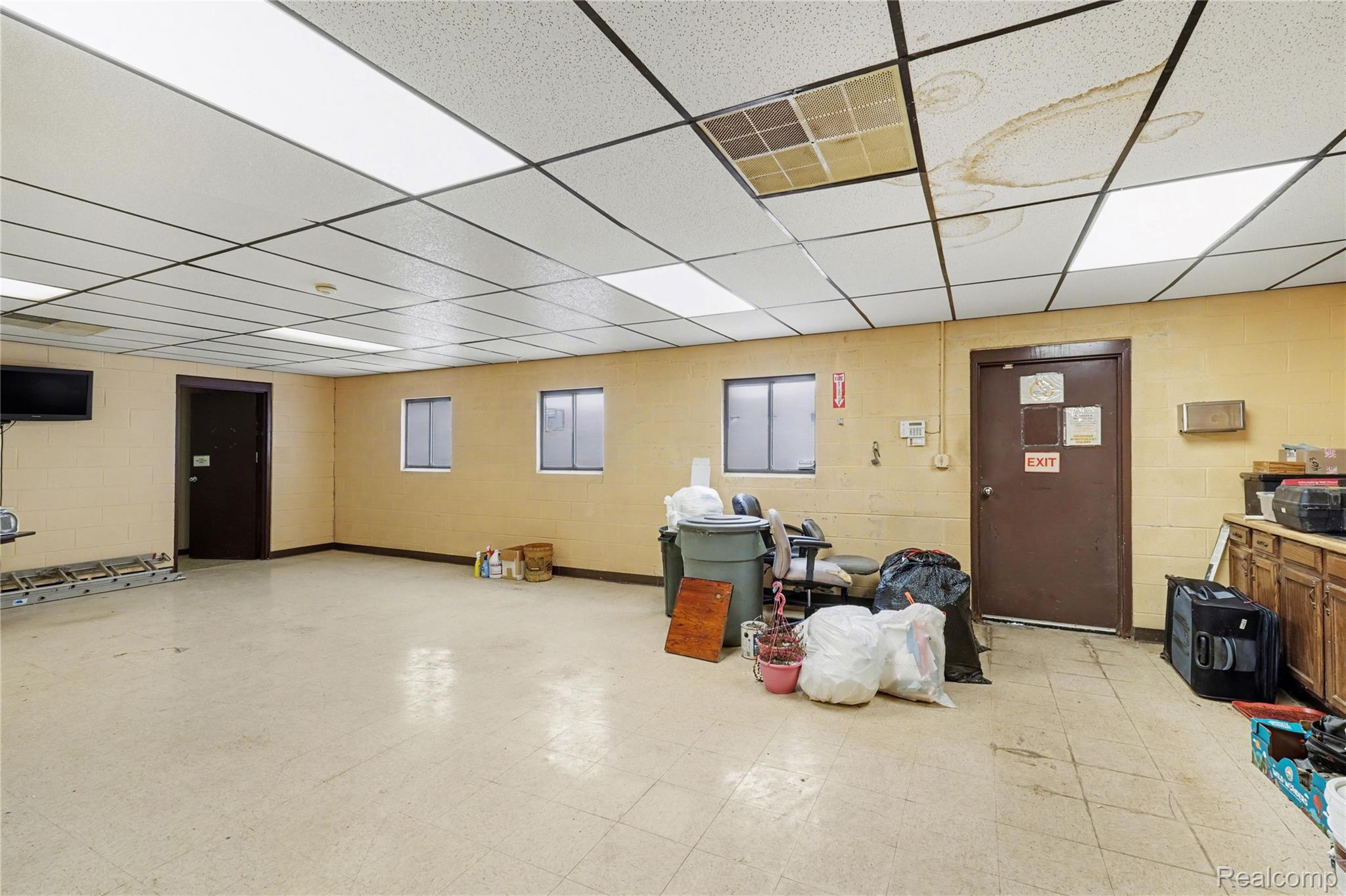 1810 Remell Street Property Photo 6