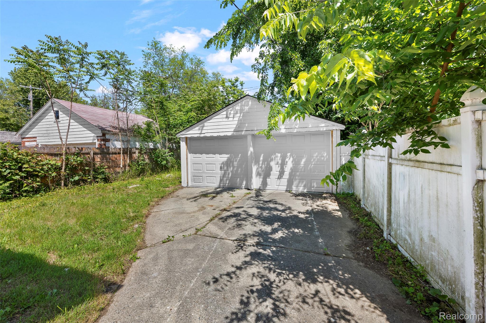 15760 Monte Vista Unit #2 Street Property Photo 5