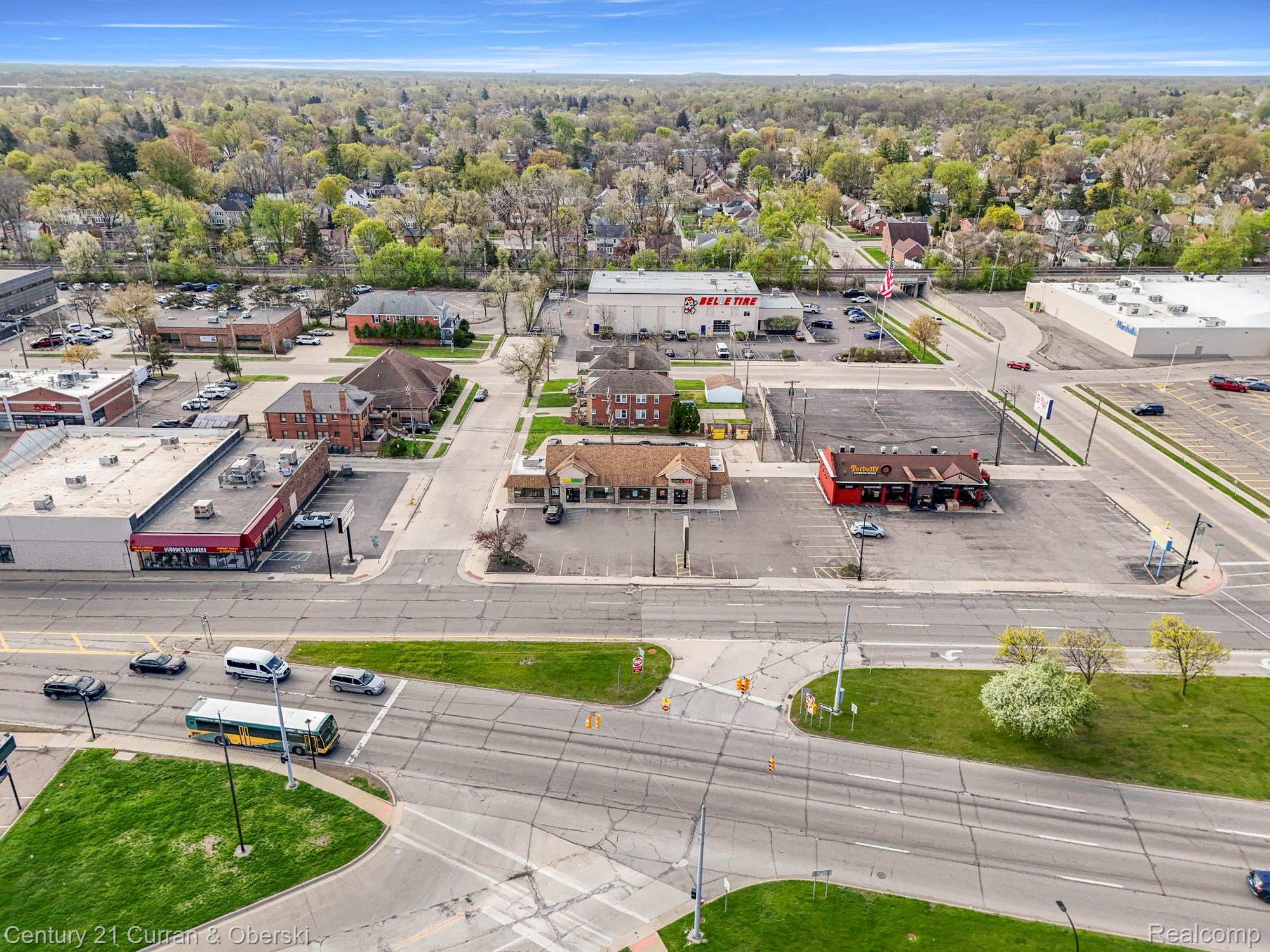 22905 Michigan Avenue Property Photo 34