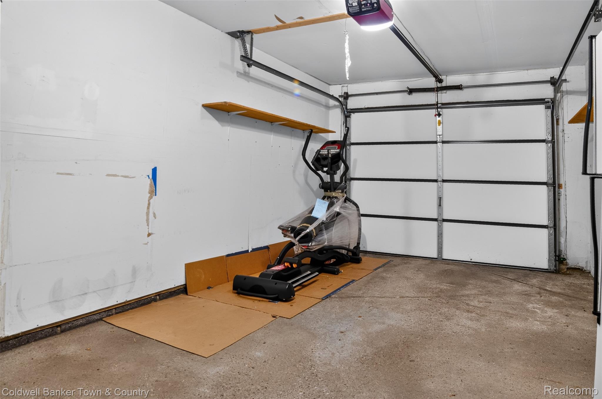 6689 Ridgefield Circle 201 Property Photo 45