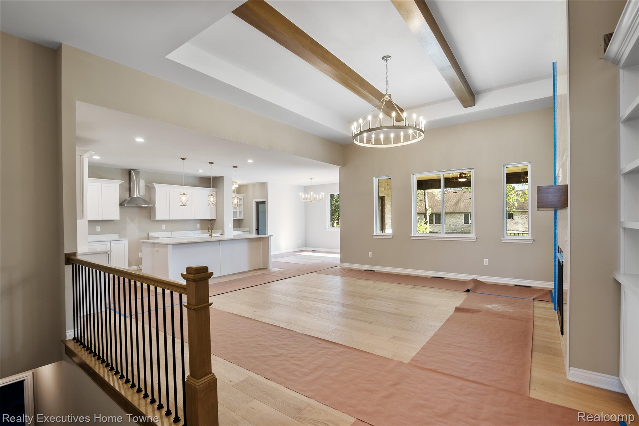 35071 Woodside Drive Property Photo 22