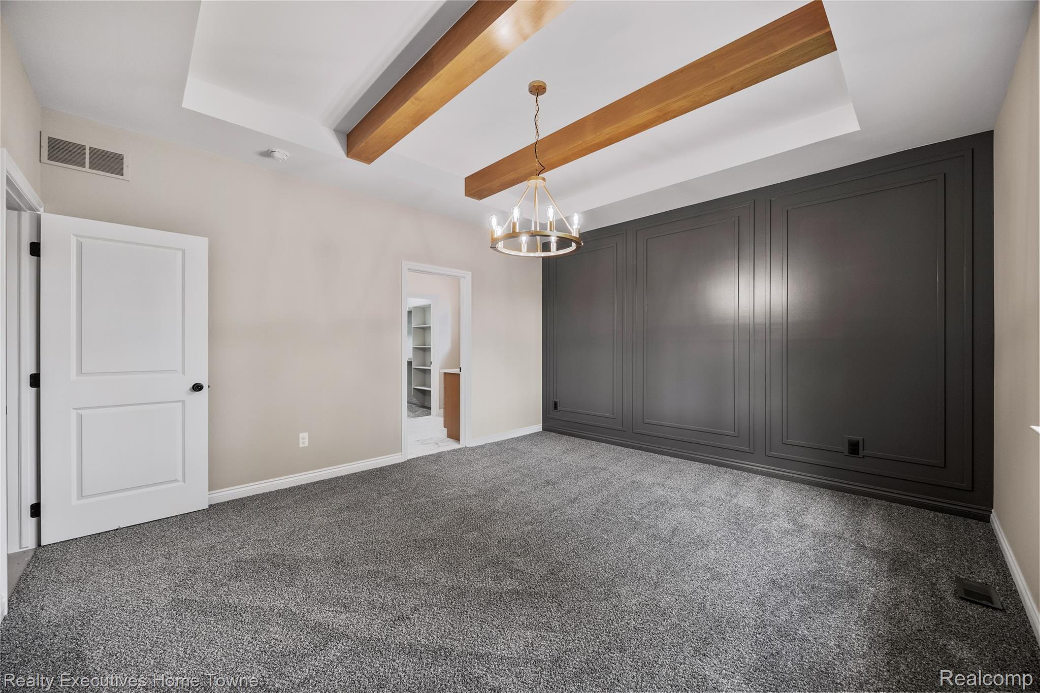 35071 Woodside Drive Property Photo 23