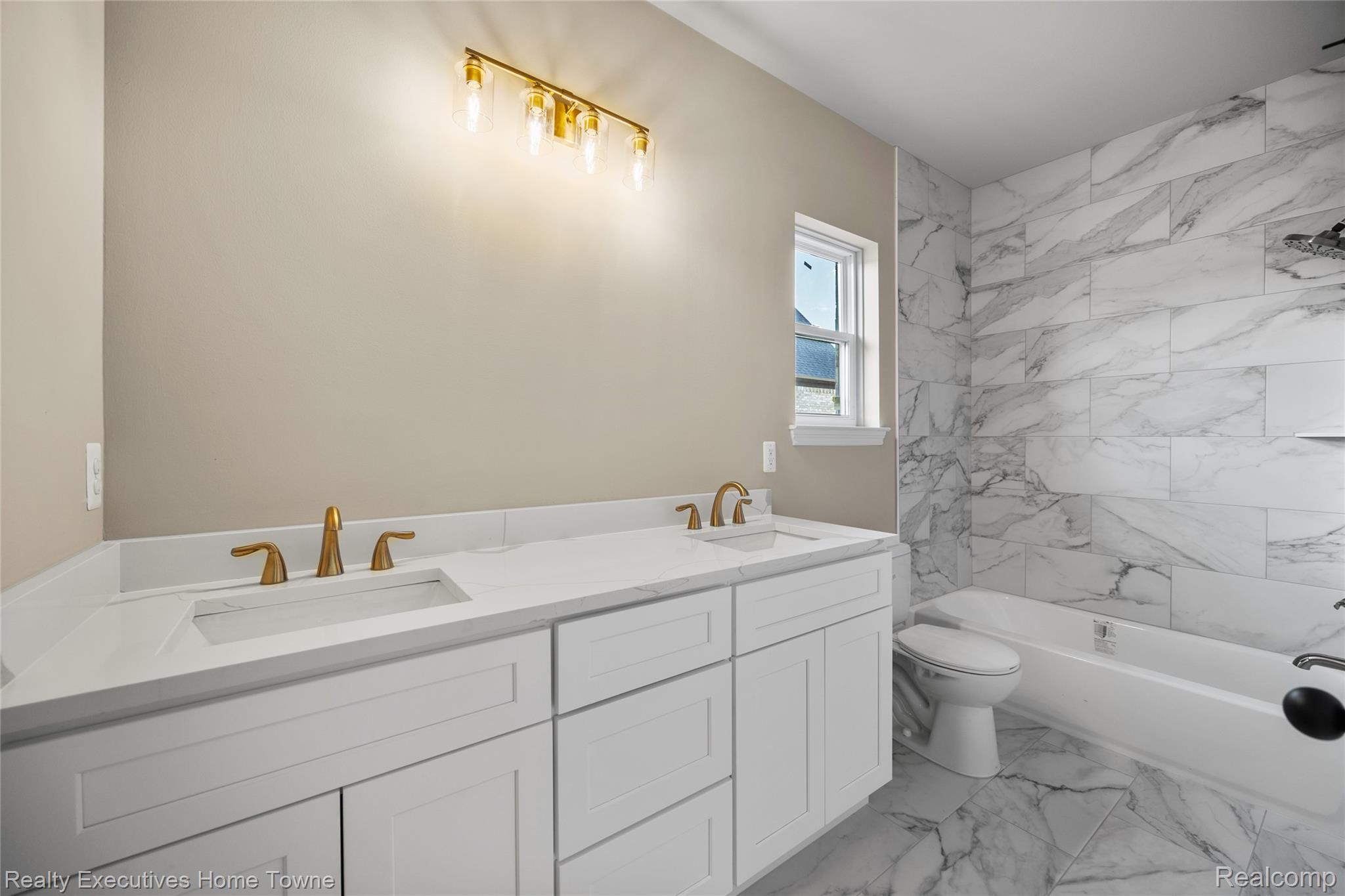 35071 Woodside Drive Property Photo 38
