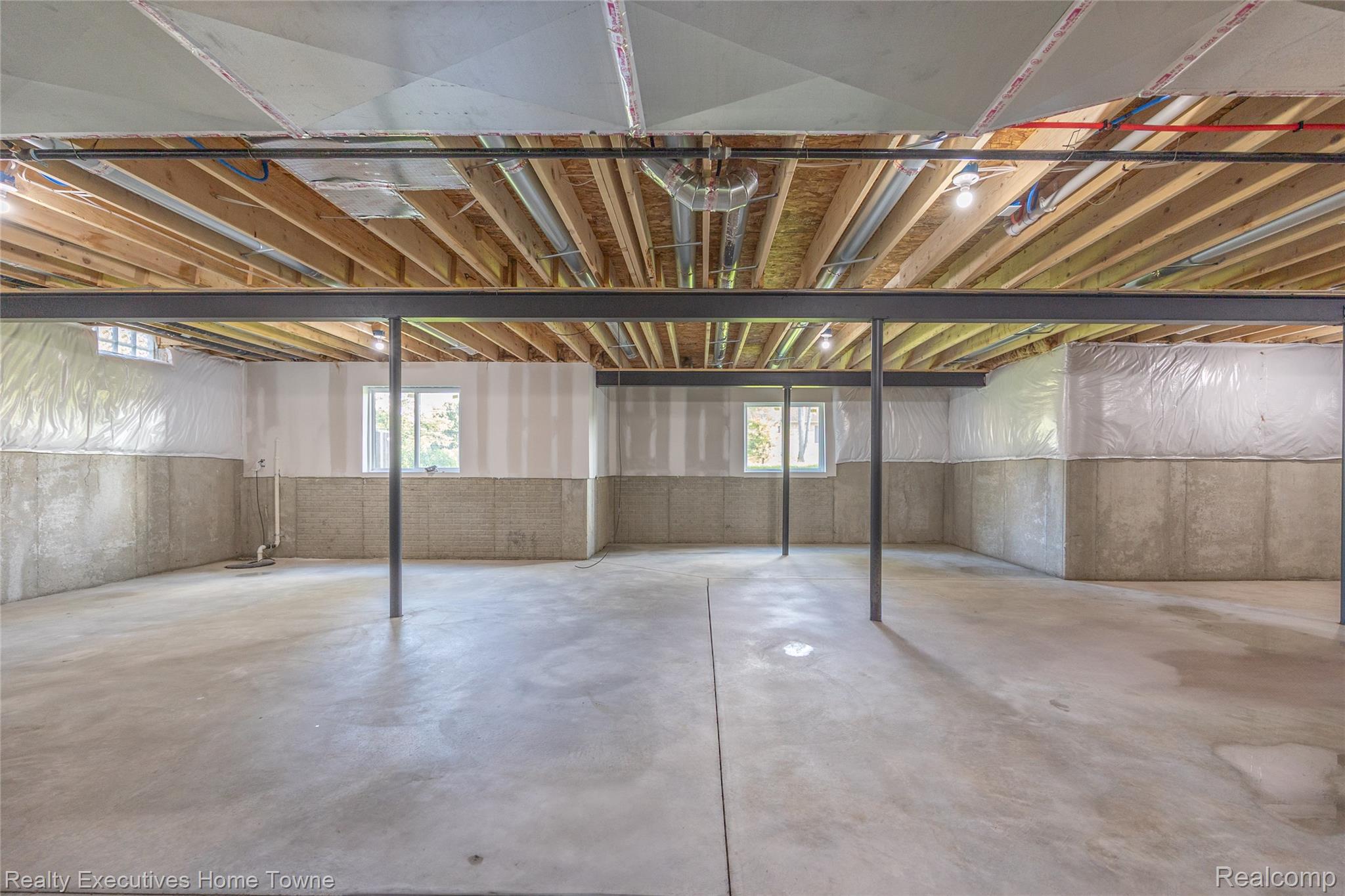 35071 Woodside Drive Property Photo 41