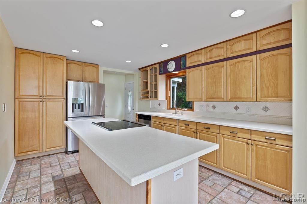 117 Studer Drive Property Photo 4