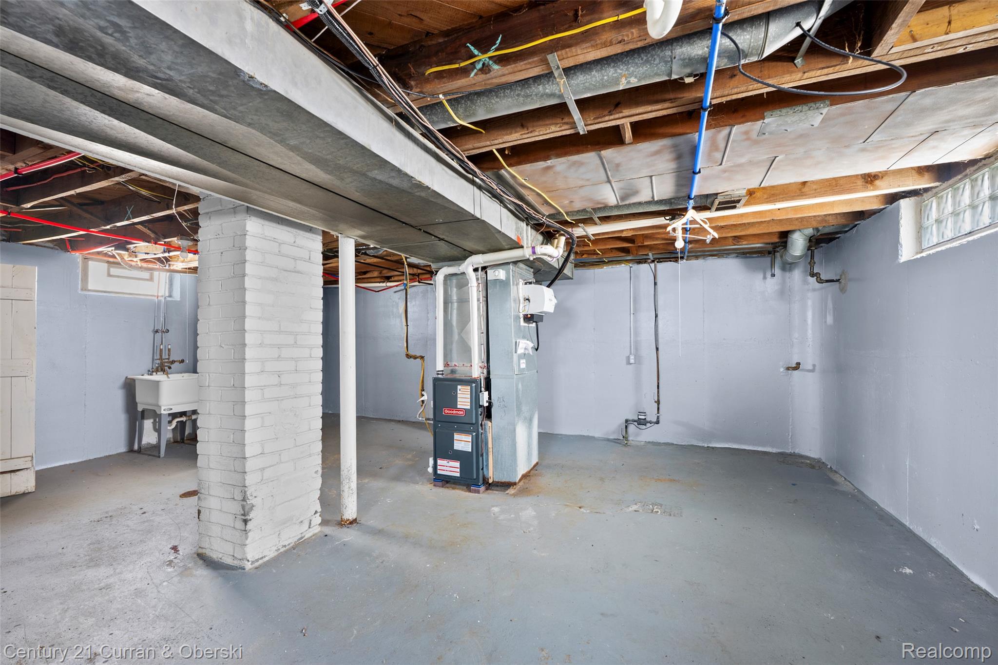 2324 Minnie Street Property Photo 23
