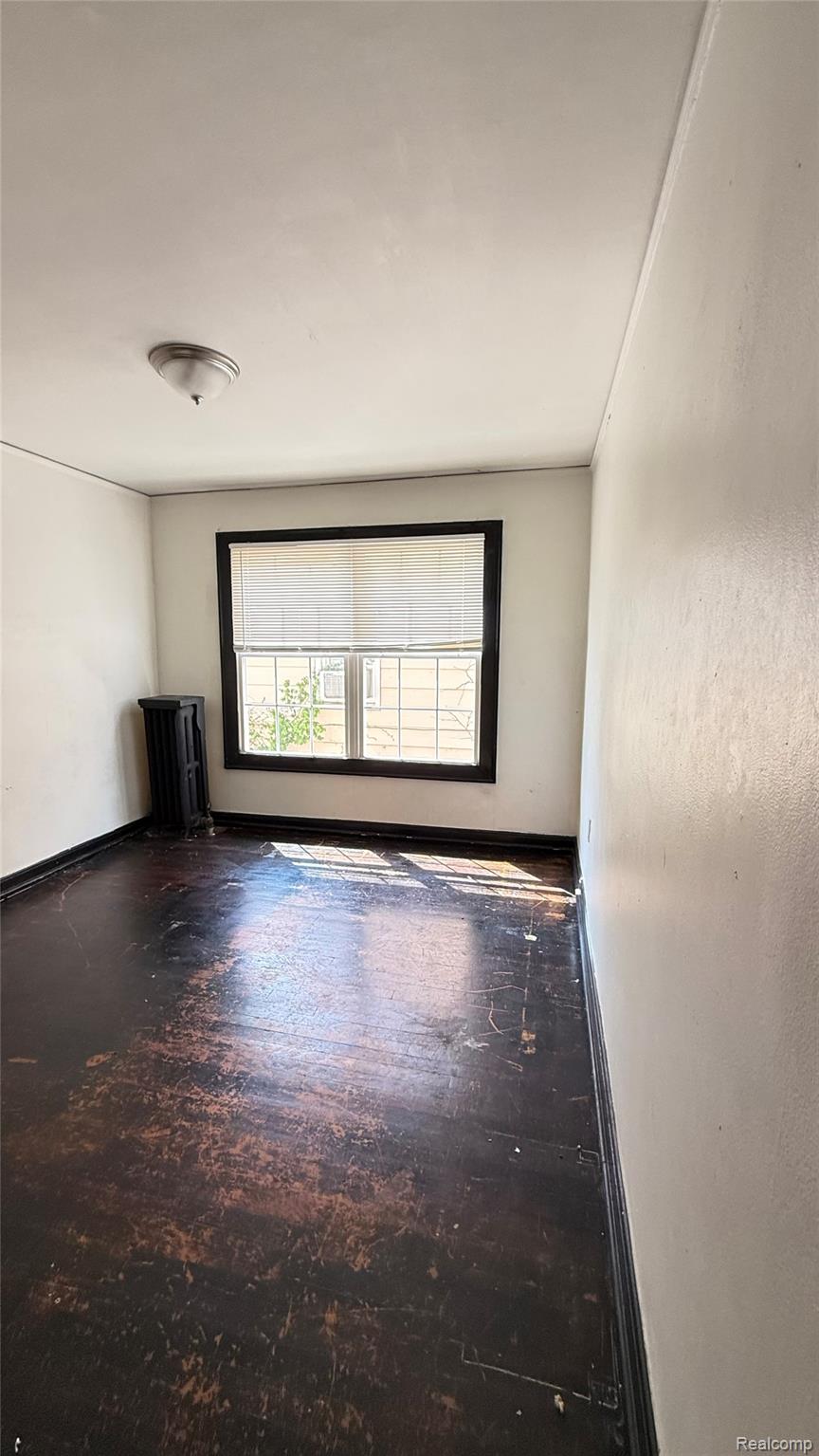 3211 Leslie Street Property Photo 21