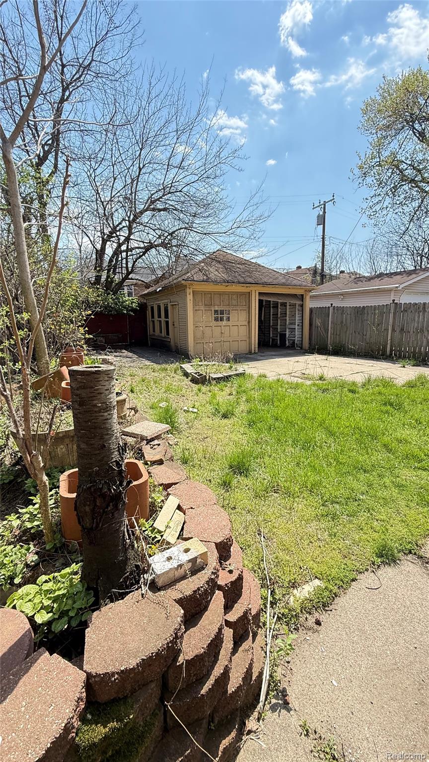 3211 Leslie Street Property Photo 38