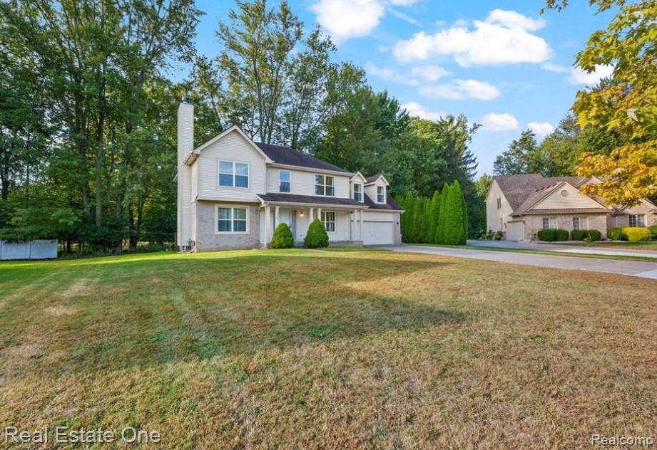 30947 Kenwood Court Property Photo 1