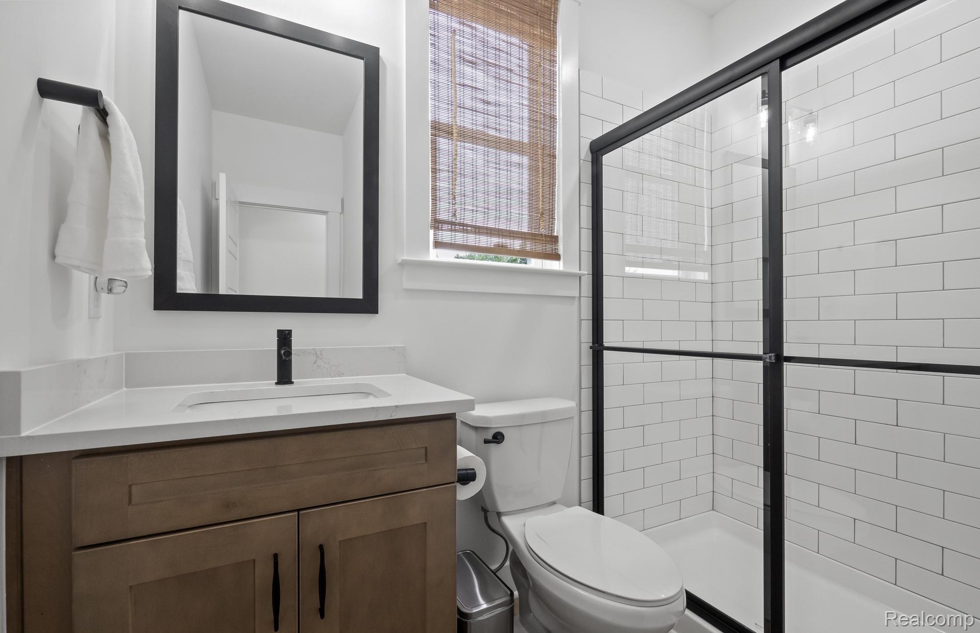 3668 Hayes Court Property Photo 15