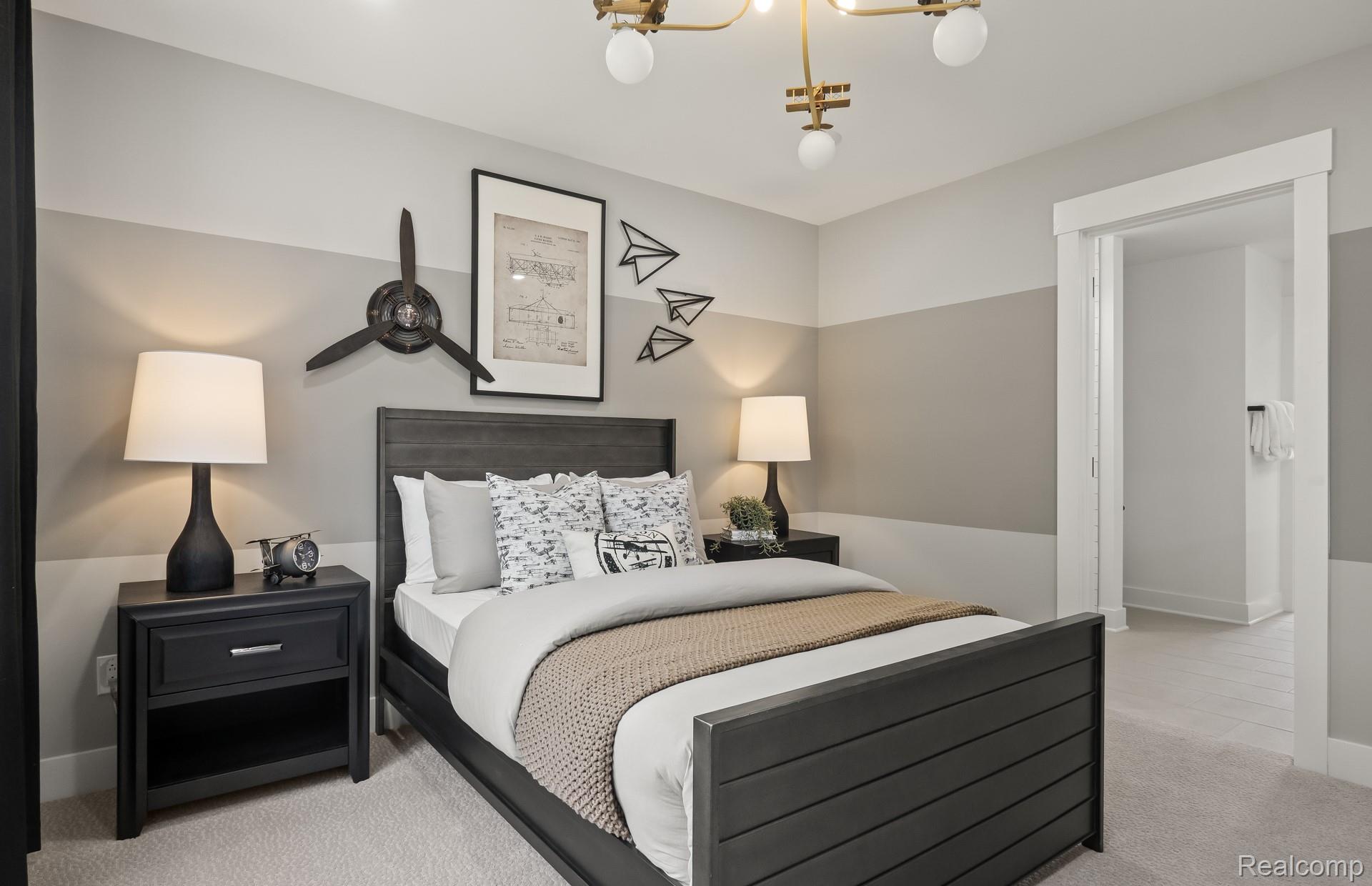 3668 Hayes Court Property Photo 25