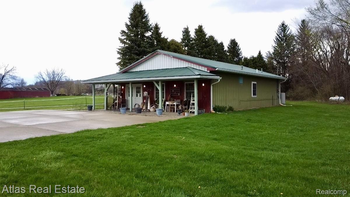 14124 N State Road Property Photo 3