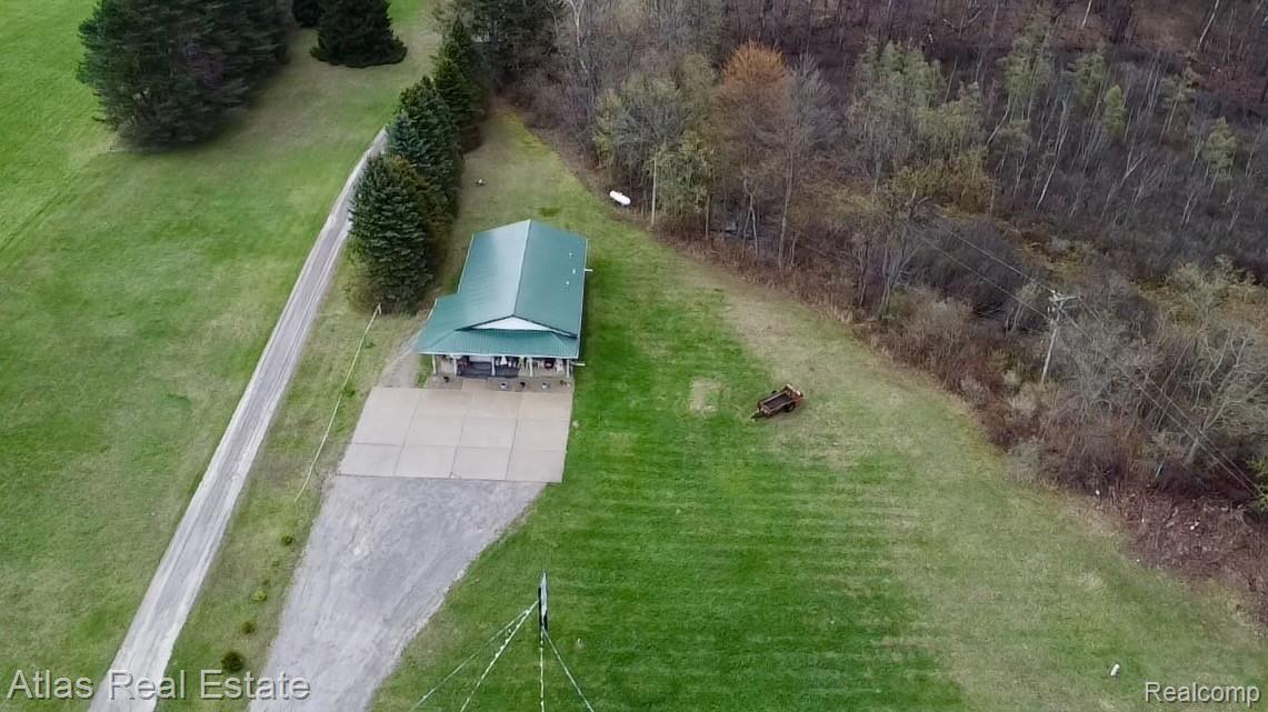 14124 N State Road Property Photo 8
