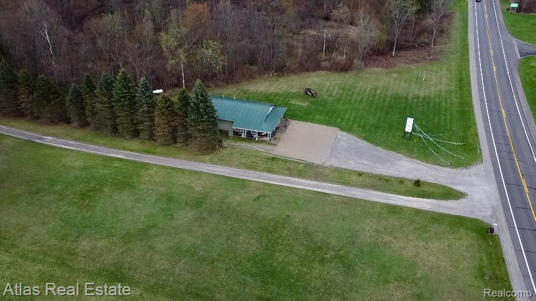 14124 N State Road Property Photo 10