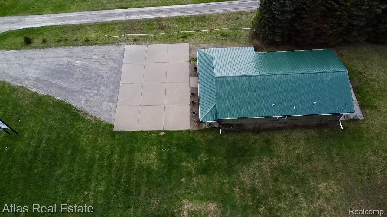14124 N State Road Property Photo 11