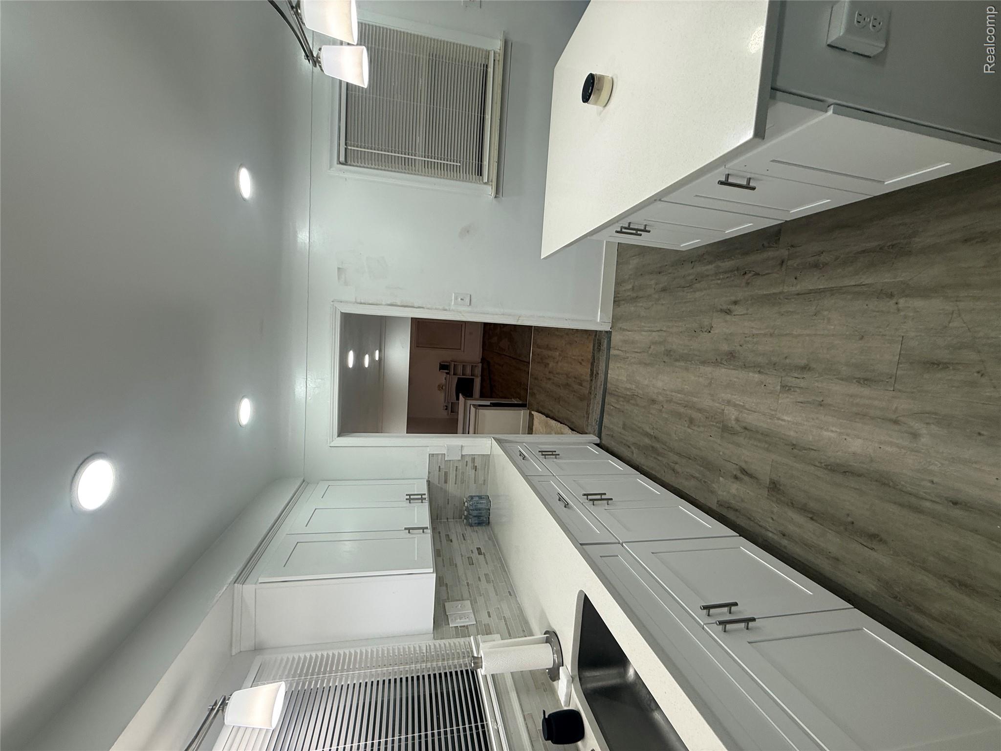 44862 Willis Road Property Photo 3