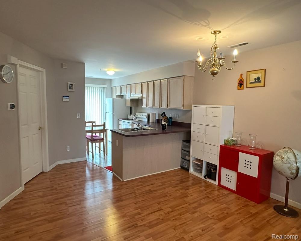 7 Georgetown Property Photo 7