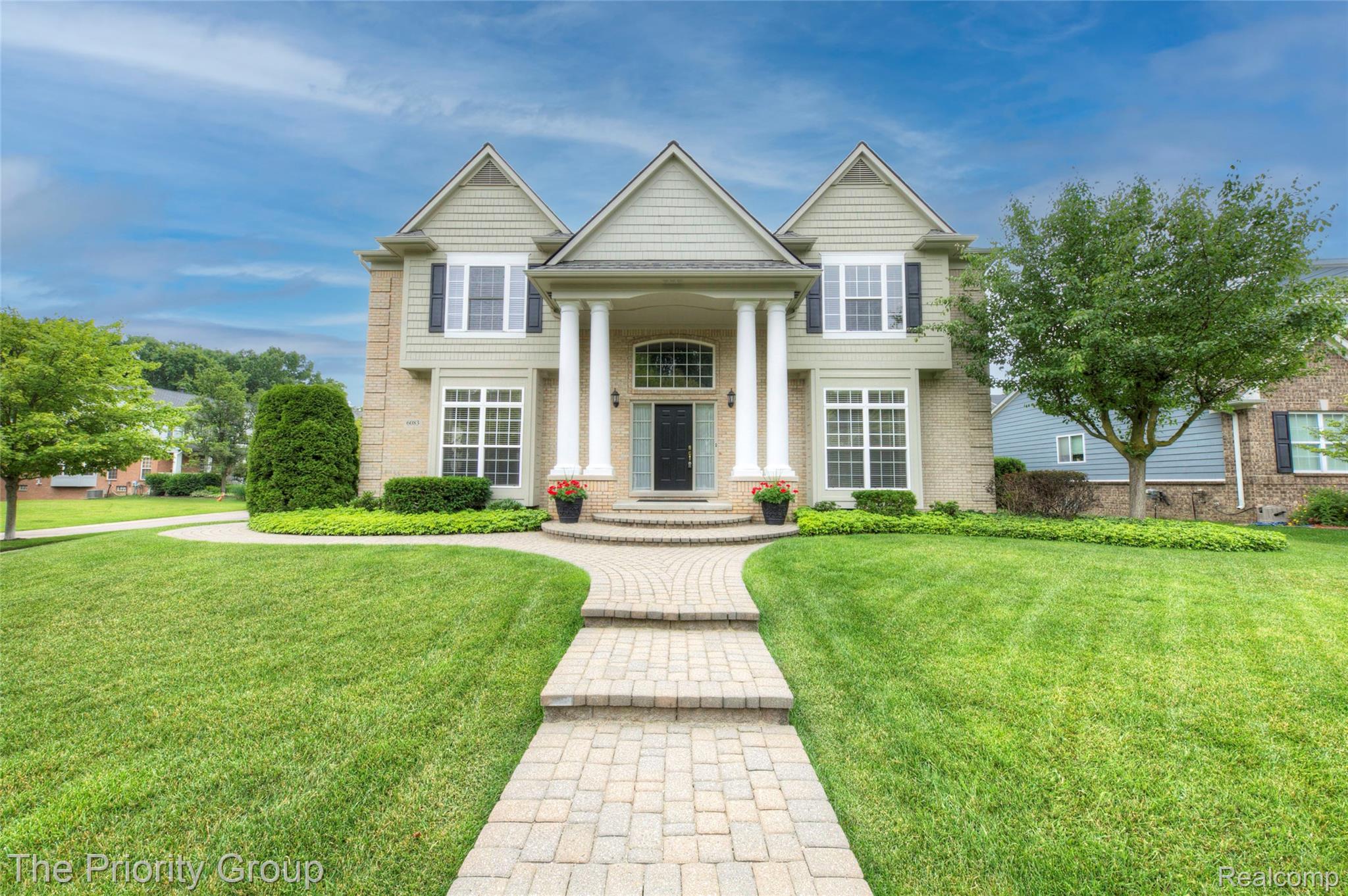 6083 Village Court Property Photo 1